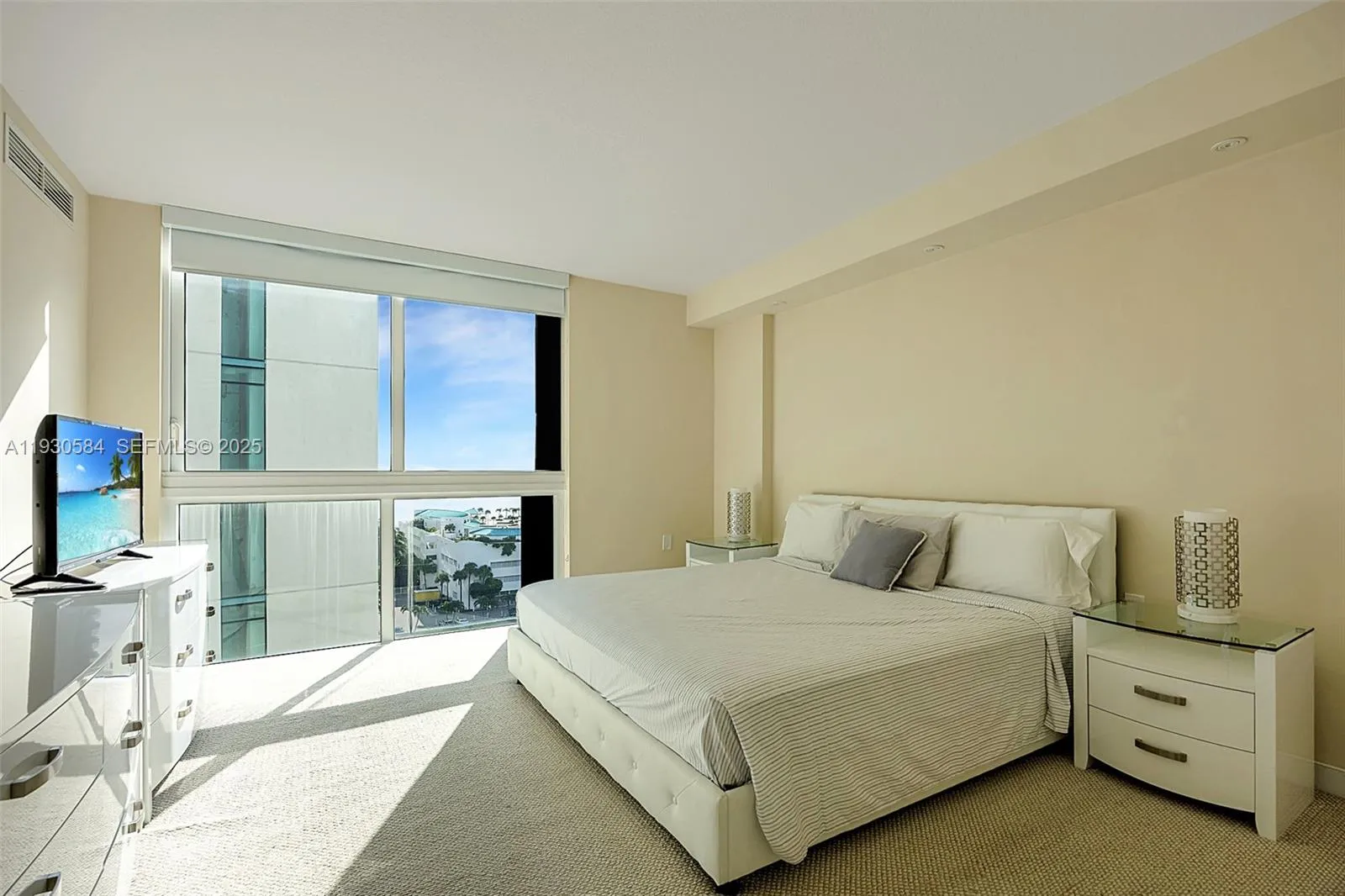 150 Sunny Isles Blvd 1-1006, Sunny Isles Beach, Fl, Sunny Isles Beach, Florida 33160, 3 Bedrooms Bedrooms, ,2 BathroomsBathrooms,Residential,For Sale,150 Sunny Isles Blvd 1-1006, Sunny Isles Beach, Fl,A11930584