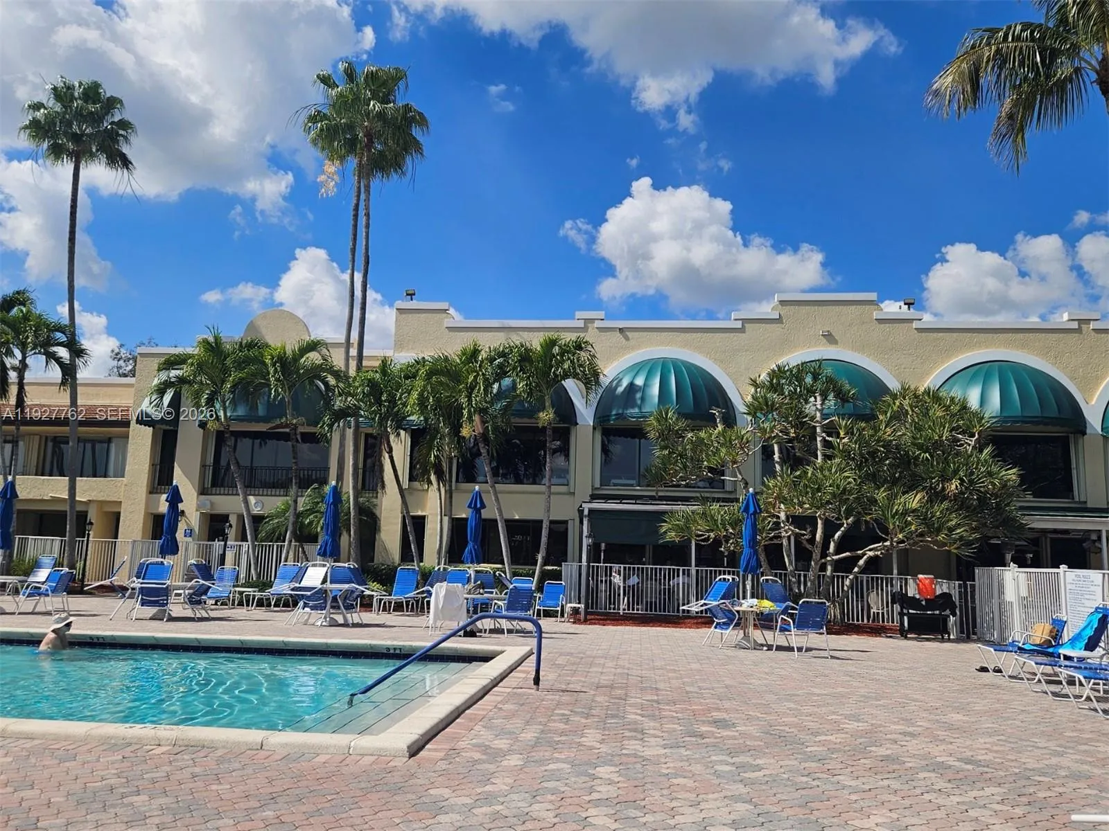 9450 Poinciana Pl 103, Davie, Florida 33324, Davie, Florida 33324, 2 Bedrooms Bedrooms, ,2 BathroomsBathrooms,Residential Lease,For Rent,9450 Poinciana Pl 103, Davie, Florida 33324,A11927762