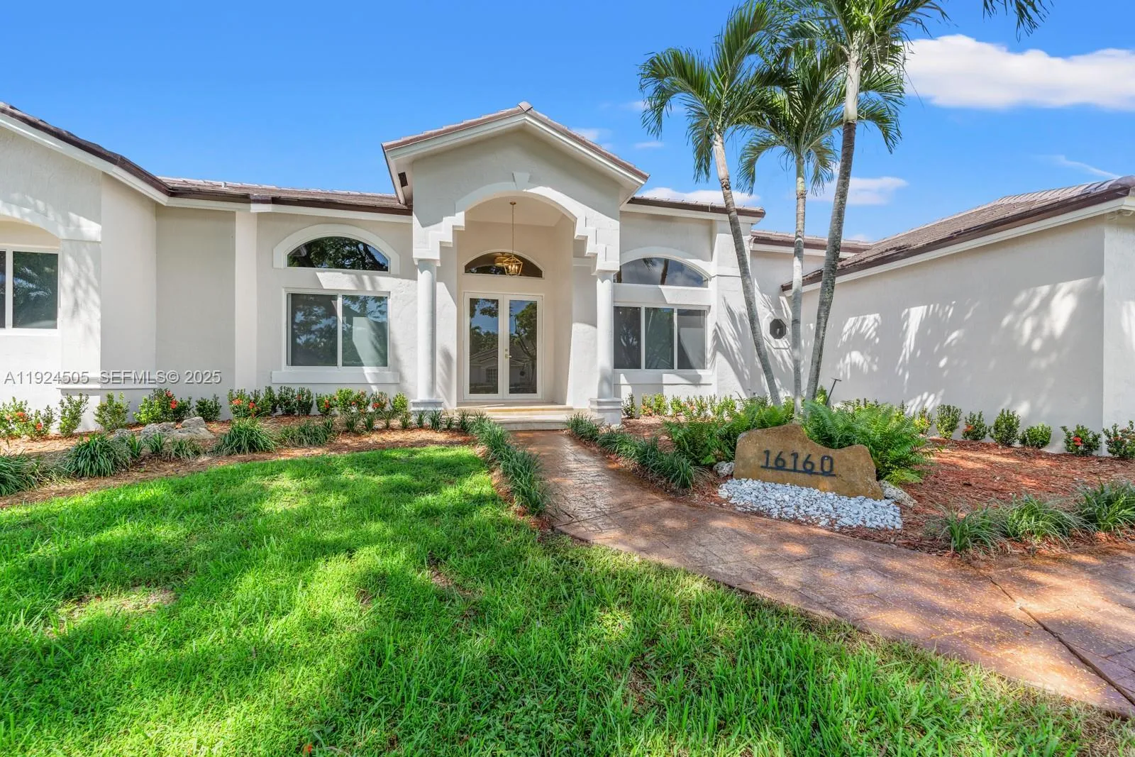 16160 Sw 89th Pl, Palmetto Bay, Florida 33157, Palmetto Bay, Florida 33157, 5 Bedrooms Bedrooms, ,3 BathroomsBathrooms,Residential Lease,For Rent,16160 Sw 89th Pl, Palmetto Bay, Florida 33157,A11924505