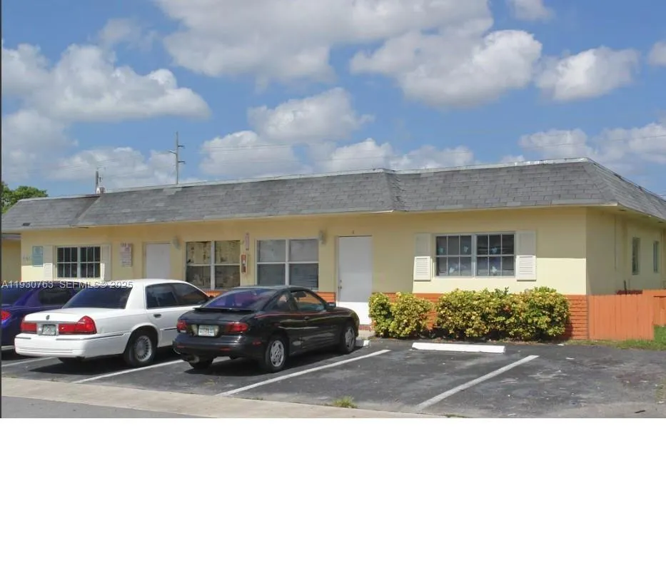 31 St Ter Nw 4160 3, Lauderdale Lakes, Florida 333, Lauderdale Lakes, Florida 33309, 2 Bedrooms Bedrooms, ,1 BathroomBathrooms,Residential Lease,For Rent,31 St Ter Nw 4160 3, Lauderdale Lakes, Florida 333,A11930763