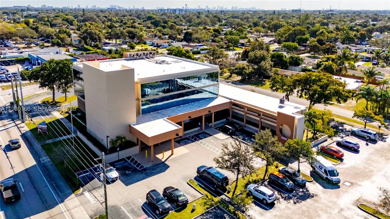 Hollywood, Florida 33024, ,Commercial Lease,For Rent,A11930766