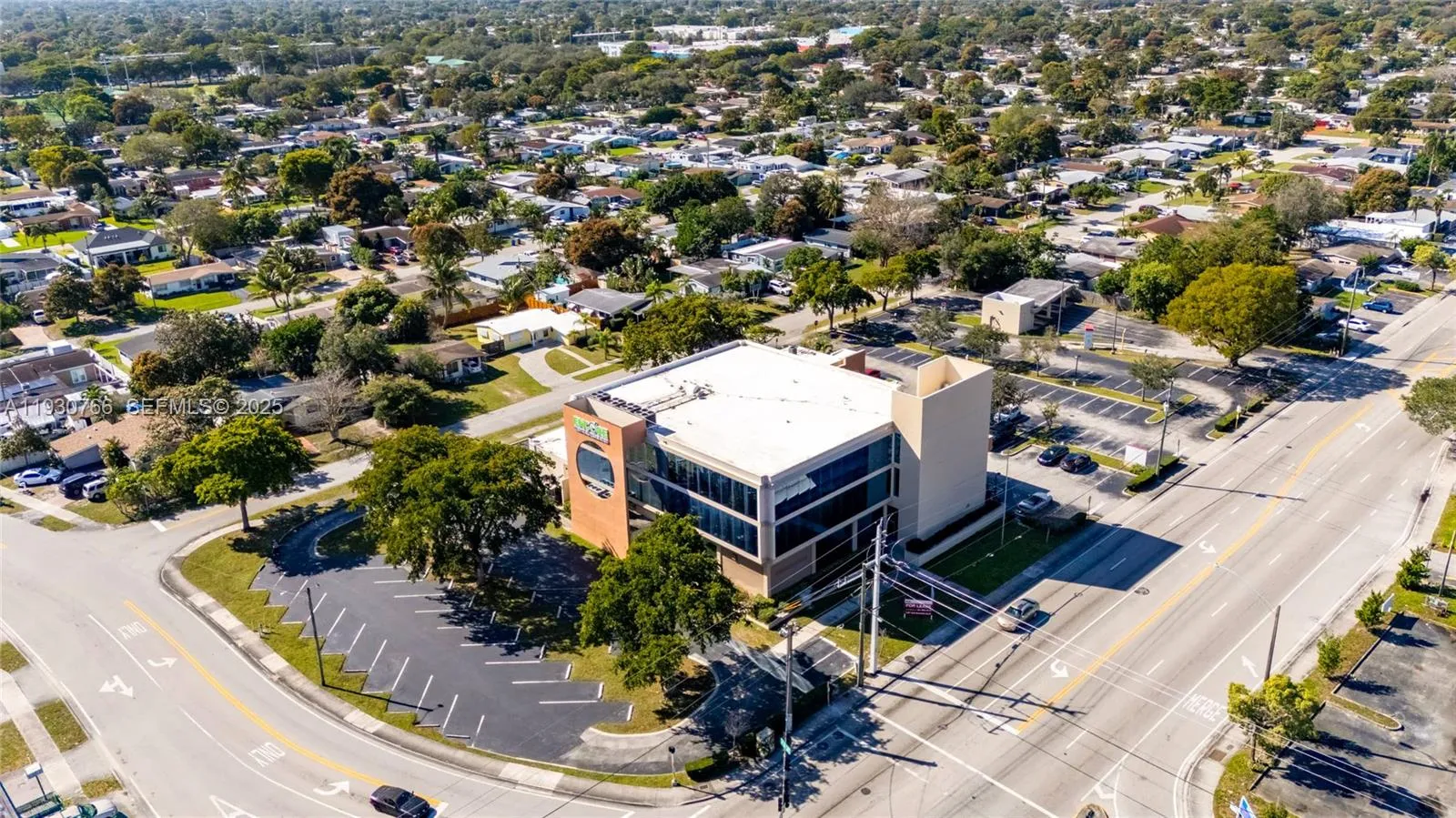 Hollywood, Florida 33024, ,Commercial Lease,For Rent,A11930766