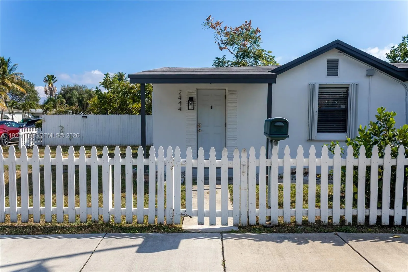 2444 Roosevelt St, Hollywood, Florida 33020, Hollywood, Florida 33020, 2 Bedrooms Bedrooms, ,1 BathroomBathrooms,Residential,For Sale,2444 Roosevelt St, Hollywood, Florida 33020,A11925118