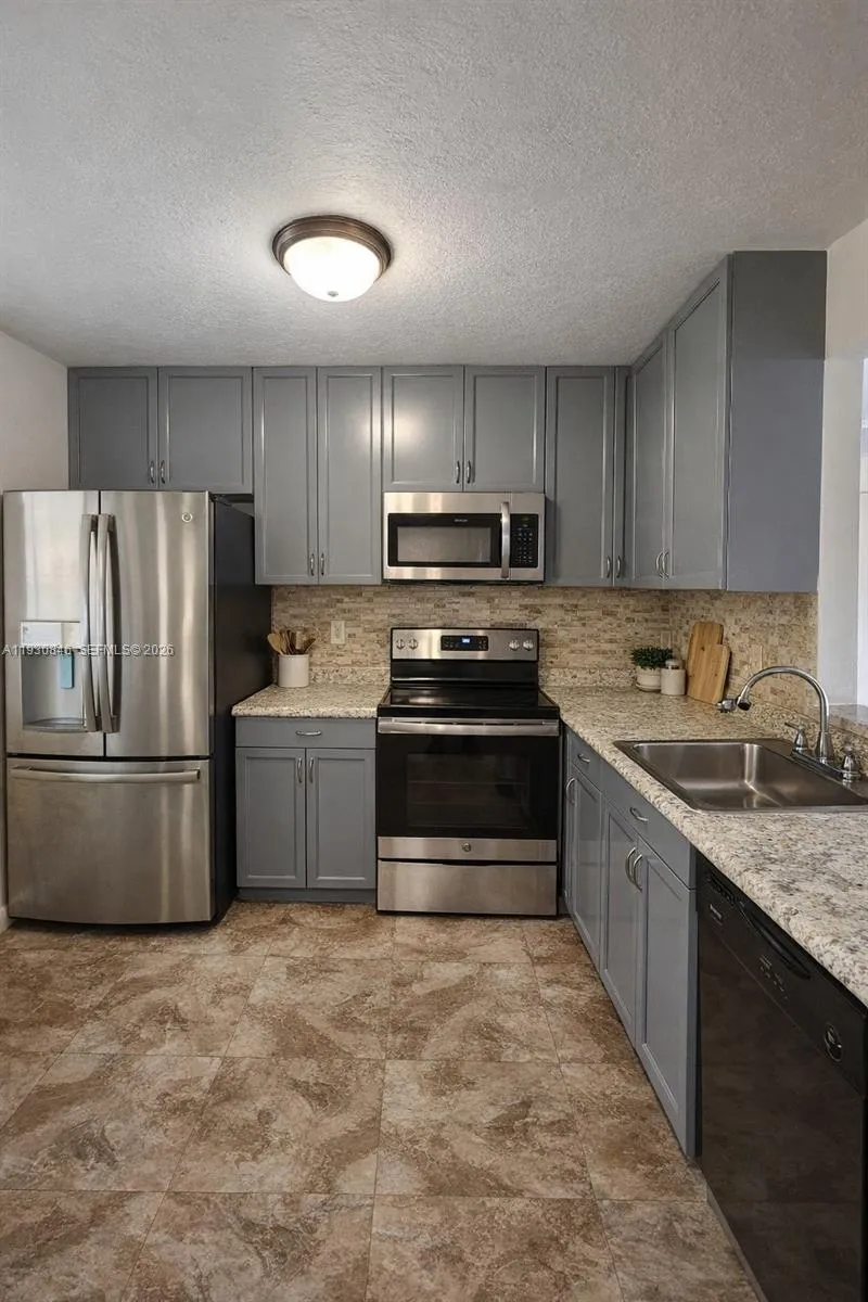 8620 N Sherman Cir 406, Miramar, Florida 33025, Miramar, Florida 33025, 2 Bedrooms Bedrooms, ,2 BathroomsBathrooms,Residential Lease,For Rent,8620 N Sherman Cir 406, Miramar, Florida 33025,A11930846 8620 N Sherman Cir 406, Miramar, Florida 33025, Miramar, Florida 33025, 2 Bedrooms Bedrooms, ,2 BathroomsBathrooms,Residential Lease,For Rent,8620 N Sherman Cir 406, Miramar, Florida 33025,A11930846