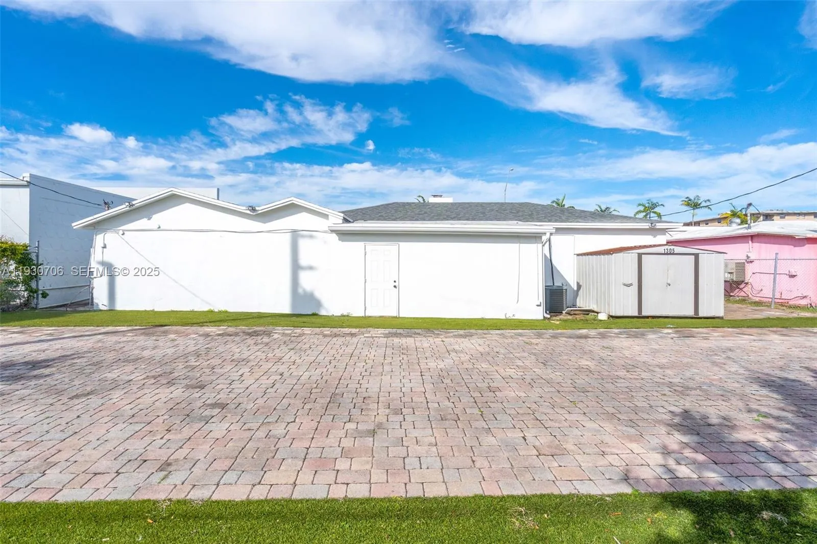 8930 Sw 40th St, Miami, Florida 33165, Miami, Florida 33165, ,Commercial Lease,For Rent,8930 Sw 40th St, Miami, Florida 33165,A11930706