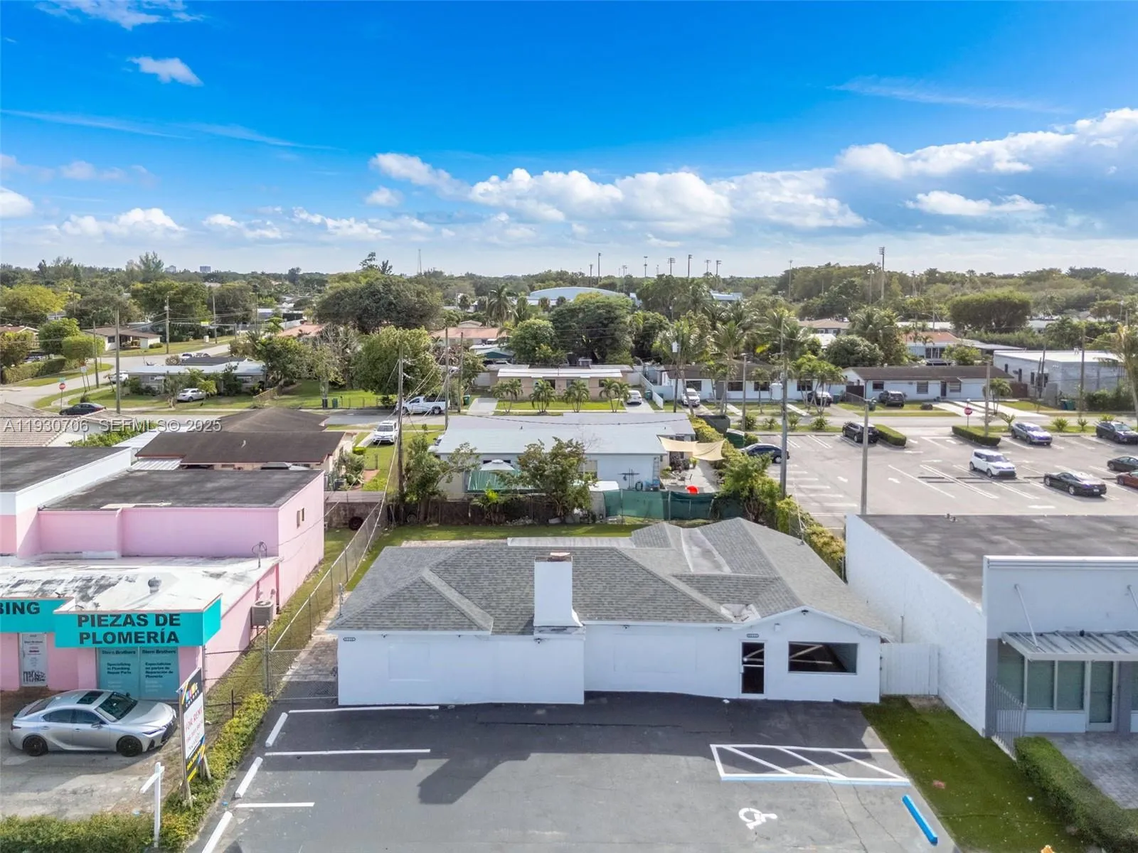 8930 Sw 40th St, Miami, Florida 33165, Miami, Florida 33165, ,Commercial Lease,For Rent,8930 Sw 40th St, Miami, Florida 33165,A11930706
