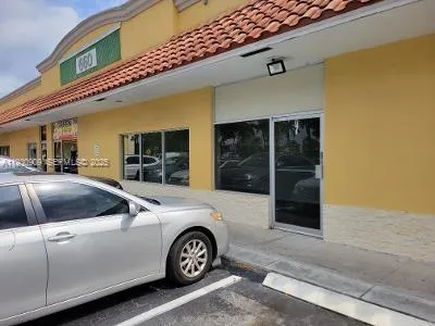 For Lease unit 7