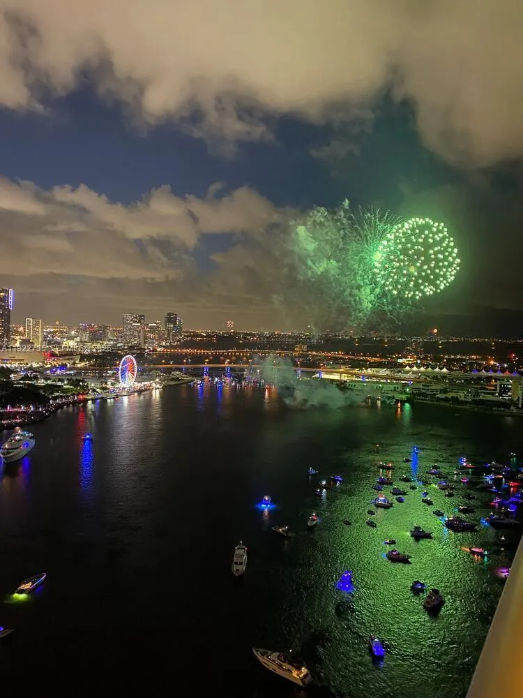 808 Brickell Key Dr 3603, Miami, Florida 33131, Miami, Florida 33131, 1 Bedroom Bedrooms, ,1 BathroomBathrooms,Residential Lease,For Rent,808 Brickell Key Dr 3603, Miami, Florida 33131,A11922735