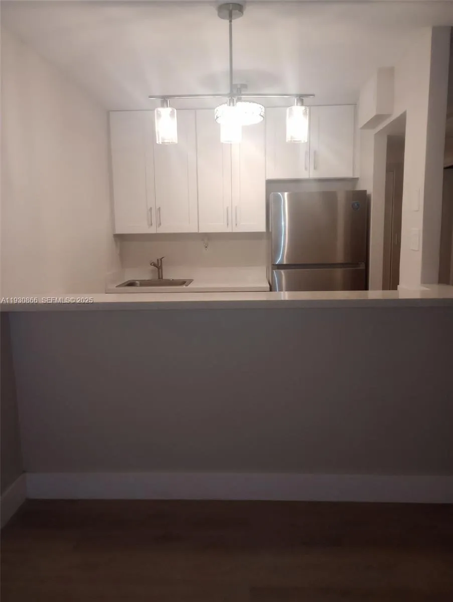 Hollywood, Florida 33023, Hollywood, Florida 33023, 1 Bedroom Bedrooms, ,1 BathroomBathrooms,Residential Lease,For Rent, Hollywood, Florida 33023,A11930866