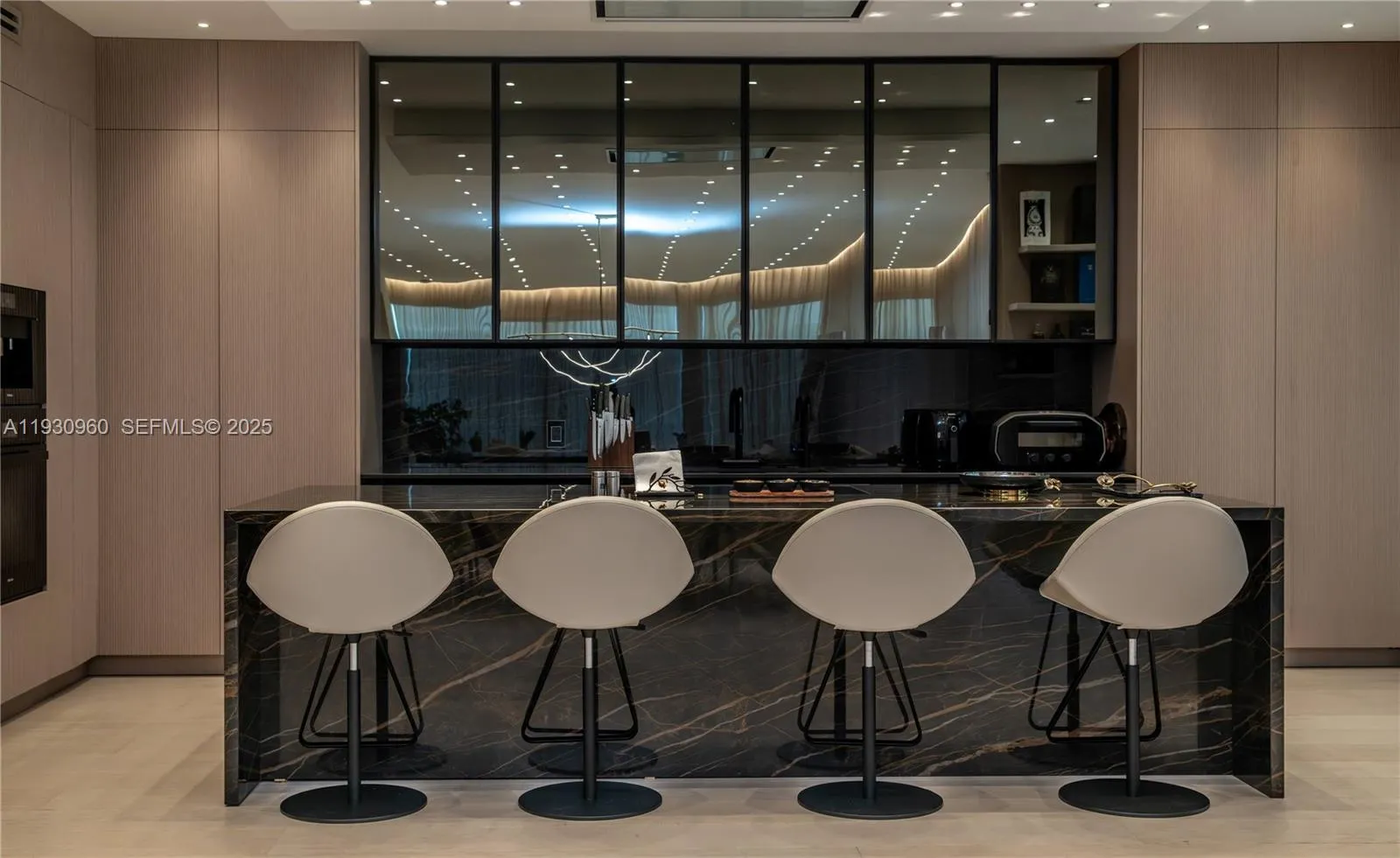 10101 Collins Ave 4a, Bal Harbour, Florida 33154, Bal Harbour, Florida 33154, 3 Bedrooms Bedrooms, ,3 BathroomsBathrooms,Residential,For Sale,10101 Collins Ave 4a, Bal Harbour, Florida 33154,A11930960