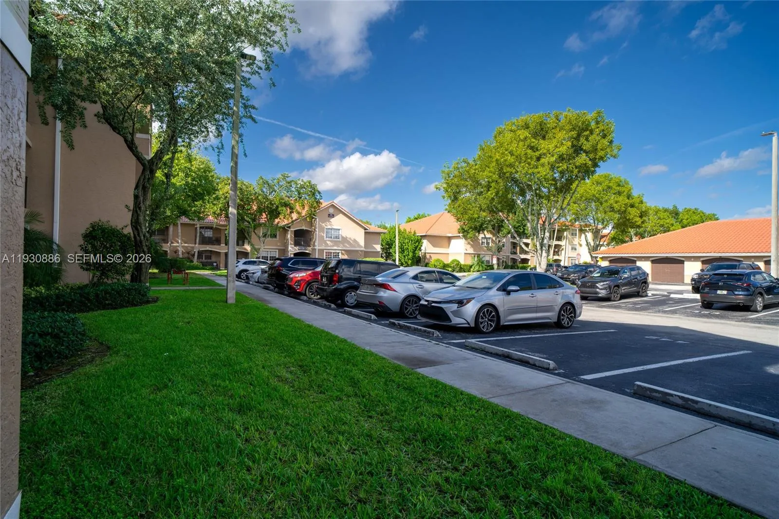 11730 Sw 2nd St 12204, Pembroke Pines, Florida 330, Pembroke Pines, Florida 33025, 1 Bedroom Bedrooms, ,1 BathroomBathrooms,Residential Lease,For Rent,11730 Sw 2nd St 12204, Pembroke Pines, Florida 330,A11930886