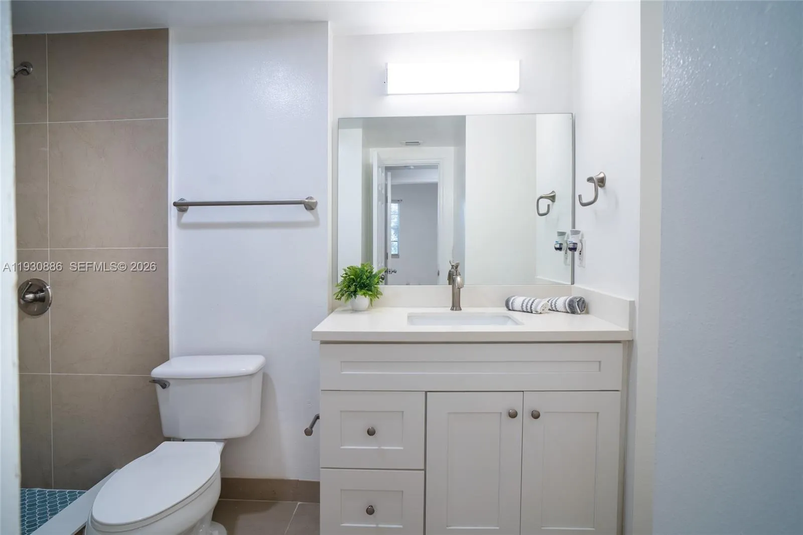 11730 Sw 2nd St 12204, Pembroke Pines, Florida 330, Pembroke Pines, Florida 33025, 1 Bedroom Bedrooms, ,1 BathroomBathrooms,Residential Lease,For Rent,11730 Sw 2nd St 12204, Pembroke Pines, Florida 330,A11930886