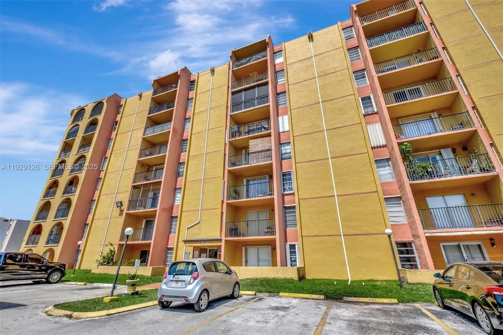 4801 Nw 7th St 210-16, Miami, Florida 33126, Miami, Florida 33126, 2 Bedrooms Bedrooms, ,1 BathroomBathrooms,Residential Lease,For Rent,4801 Nw 7th St 210-16, Miami, Florida 33126,A11929126