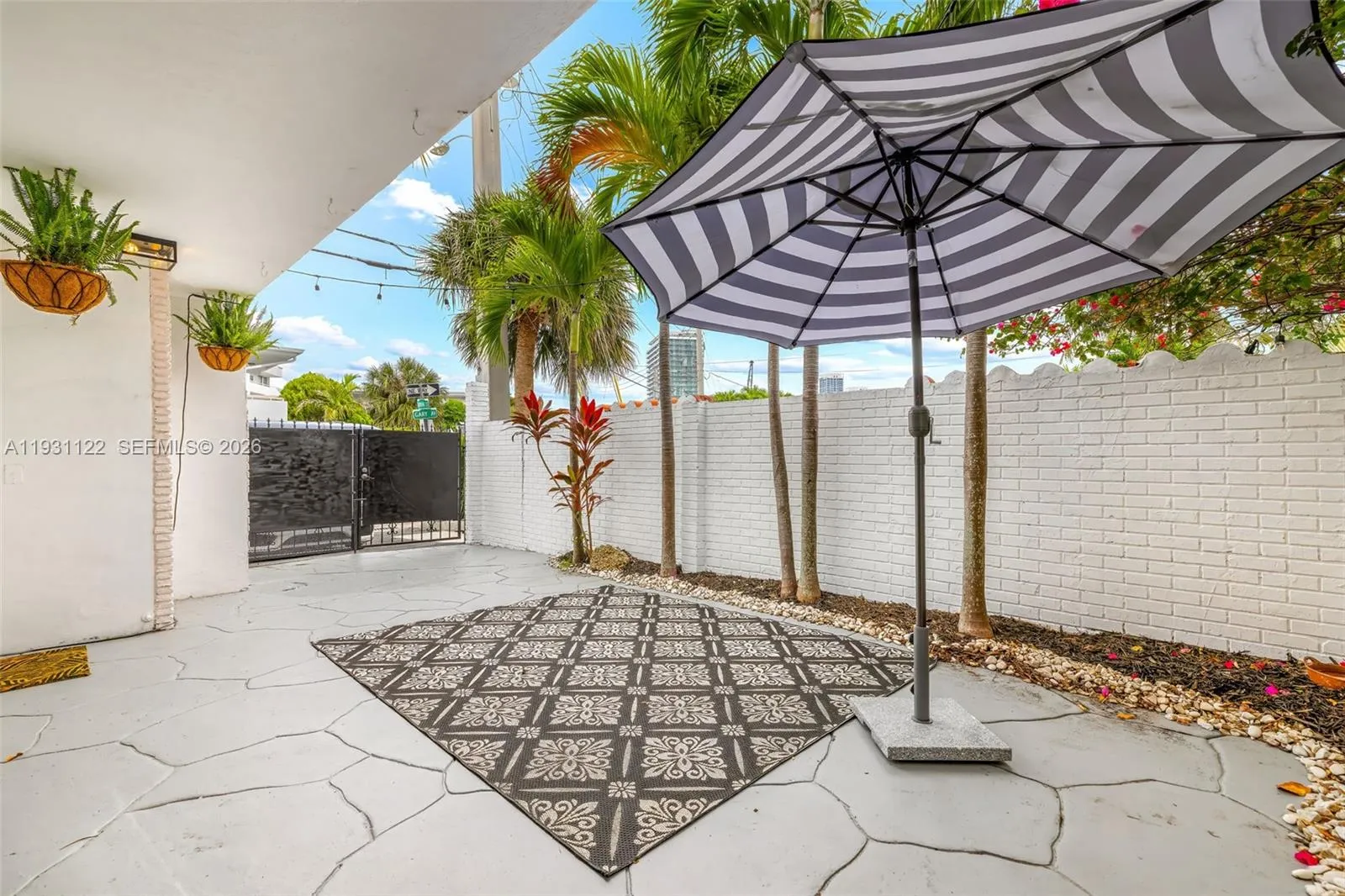 7270 Gary Ave, Miami Beach, Florida 33141, Miami Beach, Florida 33141, 3 Bedrooms Bedrooms, ,2 BathroomsBathrooms,Residential,For Sale,7270 Gary Ave, Miami Beach, Florida 33141,A11931122