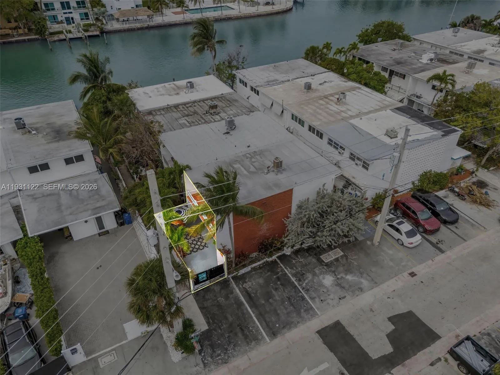 7270 Gary Ave, Miami Beach, Florida 33141, Miami Beach, Florida 33141, 3 Bedrooms Bedrooms, ,2 BathroomsBathrooms,Residential,For Sale,7270 Gary Ave, Miami Beach, Florida 33141,A11931122