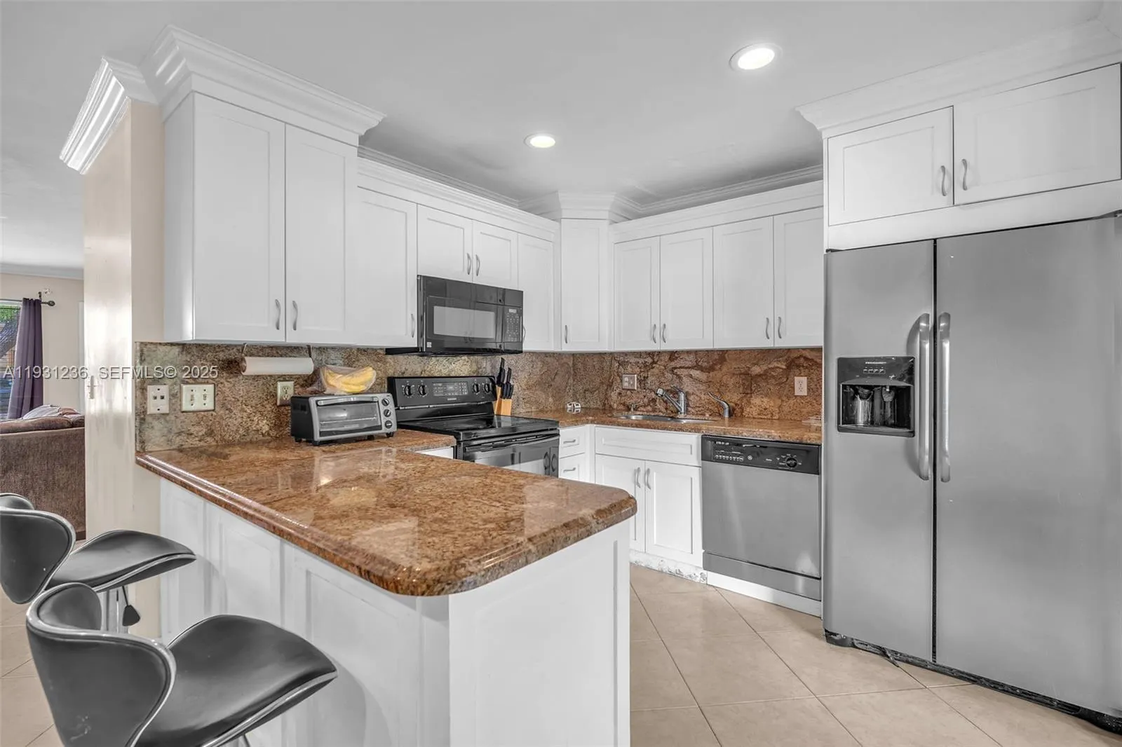 3370 N Beau Rivage Dr 3n, Pompano Beach, Florida 3, Pompano Beach, Florida 33064, 3 Bedrooms Bedrooms, ,2 BathroomsBathrooms,Residential,For Sale,3370 N Beau Rivage Dr 3n, Pompano Beach, Florida 3,A11931236