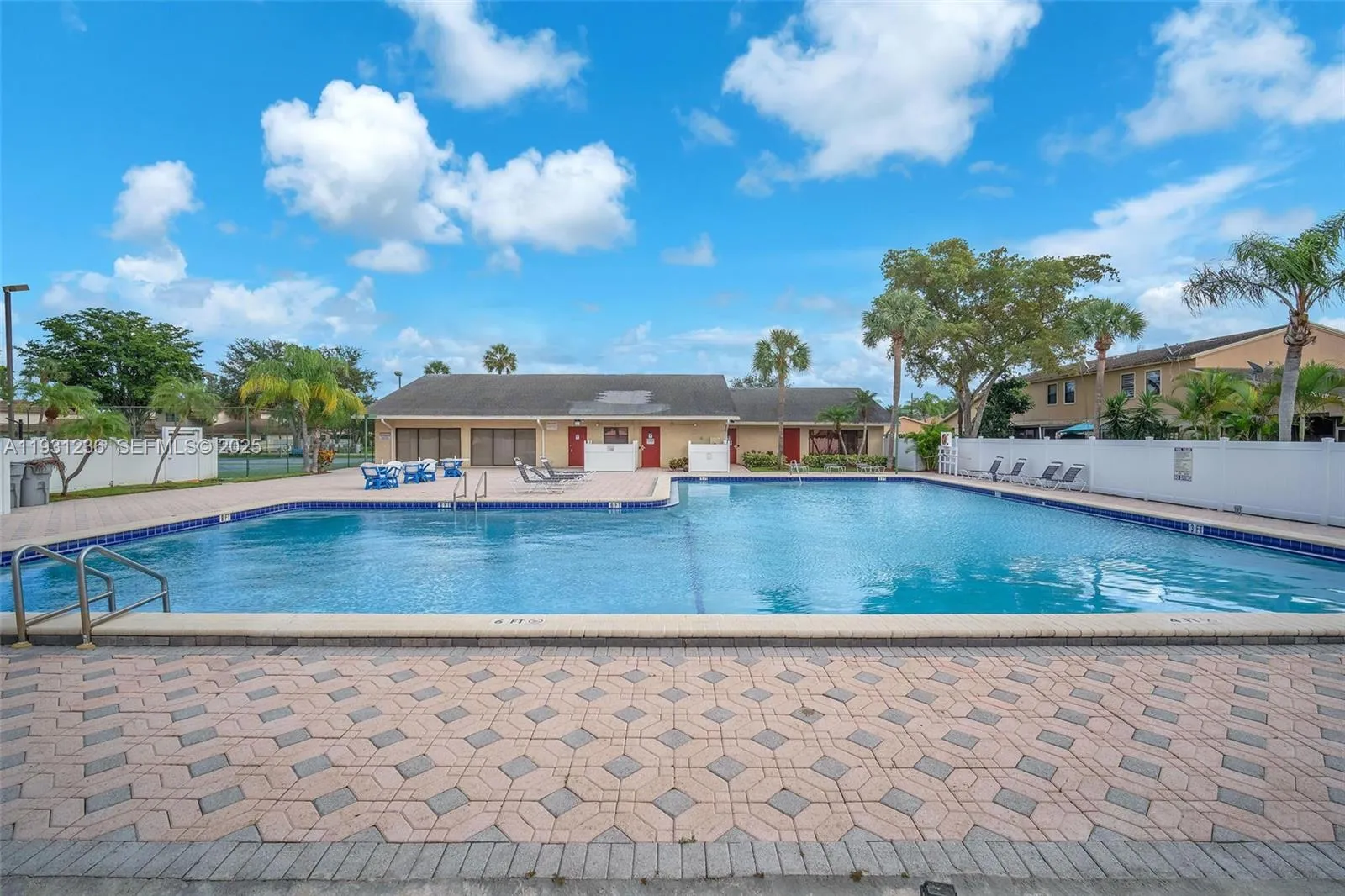 3370 N Beau Rivage Dr 3n, Pompano Beach, Florida 3, Pompano Beach, Florida 33064, 3 Bedrooms Bedrooms, ,2 BathroomsBathrooms,Residential,For Sale,3370 N Beau Rivage Dr 3n, Pompano Beach, Florida 3,A11931236