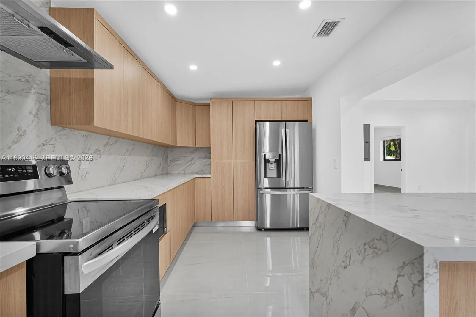 998 Sw 11th St, Miami, Florida 33129, Miami, Florida 33129, 5 Bedrooms Bedrooms, ,4 BathroomsBathrooms,Residential,For Sale,998 Sw 11th St, Miami, Florida 33129,A11930416