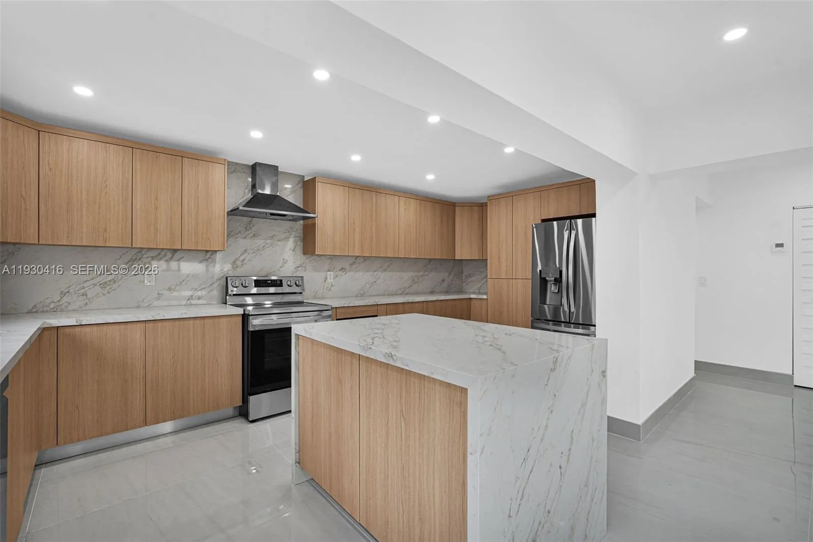 998 Sw 11th St, Miami, Florida 33129, Miami, Florida 33129, 5 Bedrooms Bedrooms, ,4 BathroomsBathrooms,Residential,For Sale,998 Sw 11th St, Miami, Florida 33129,A11930416