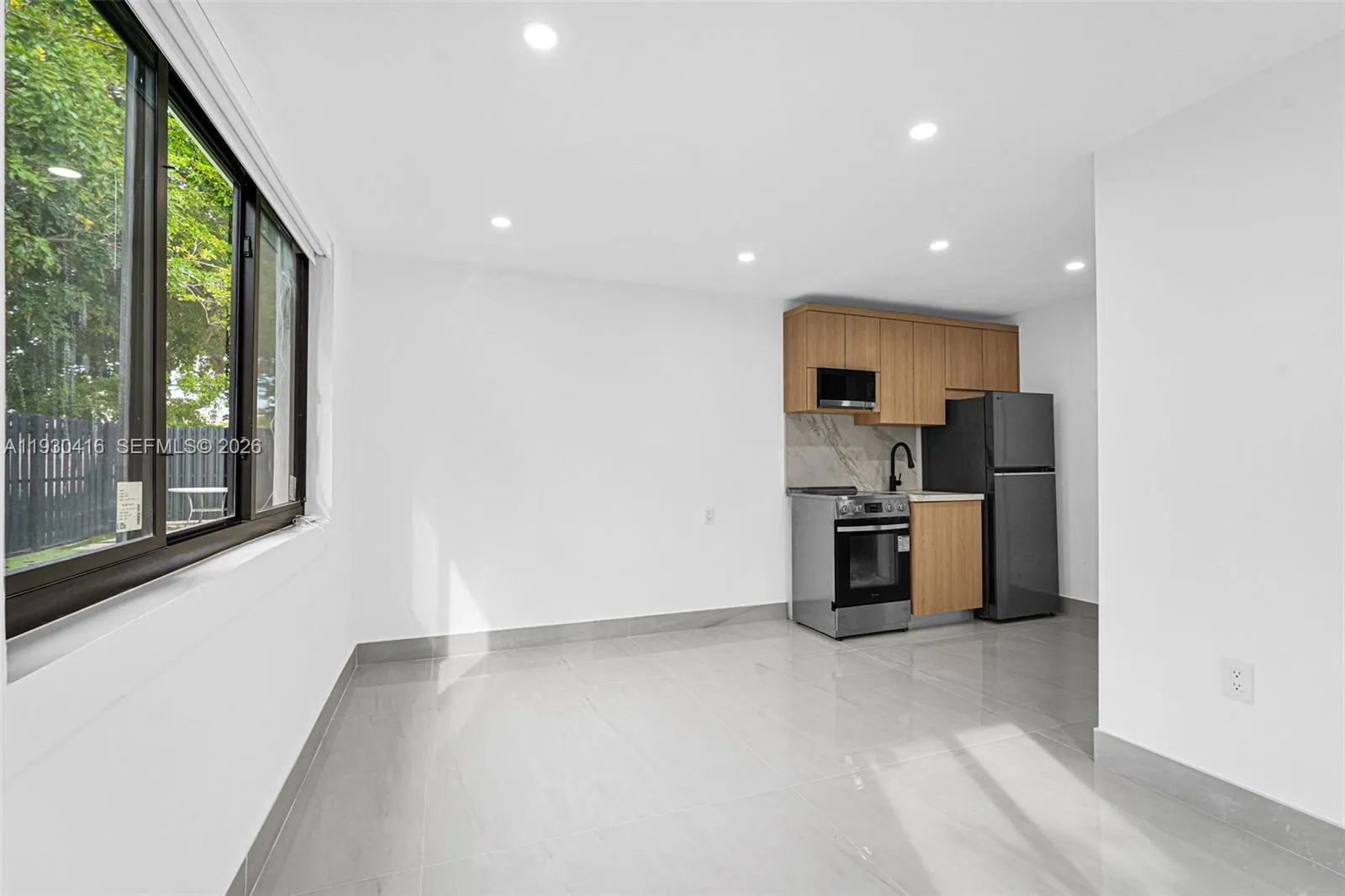 998 Sw 11th St, Miami, Florida 33129, Miami, Florida 33129, 5 Bedrooms Bedrooms, ,4 BathroomsBathrooms,Residential,For Sale,998 Sw 11th St, Miami, Florida 33129,A11930416