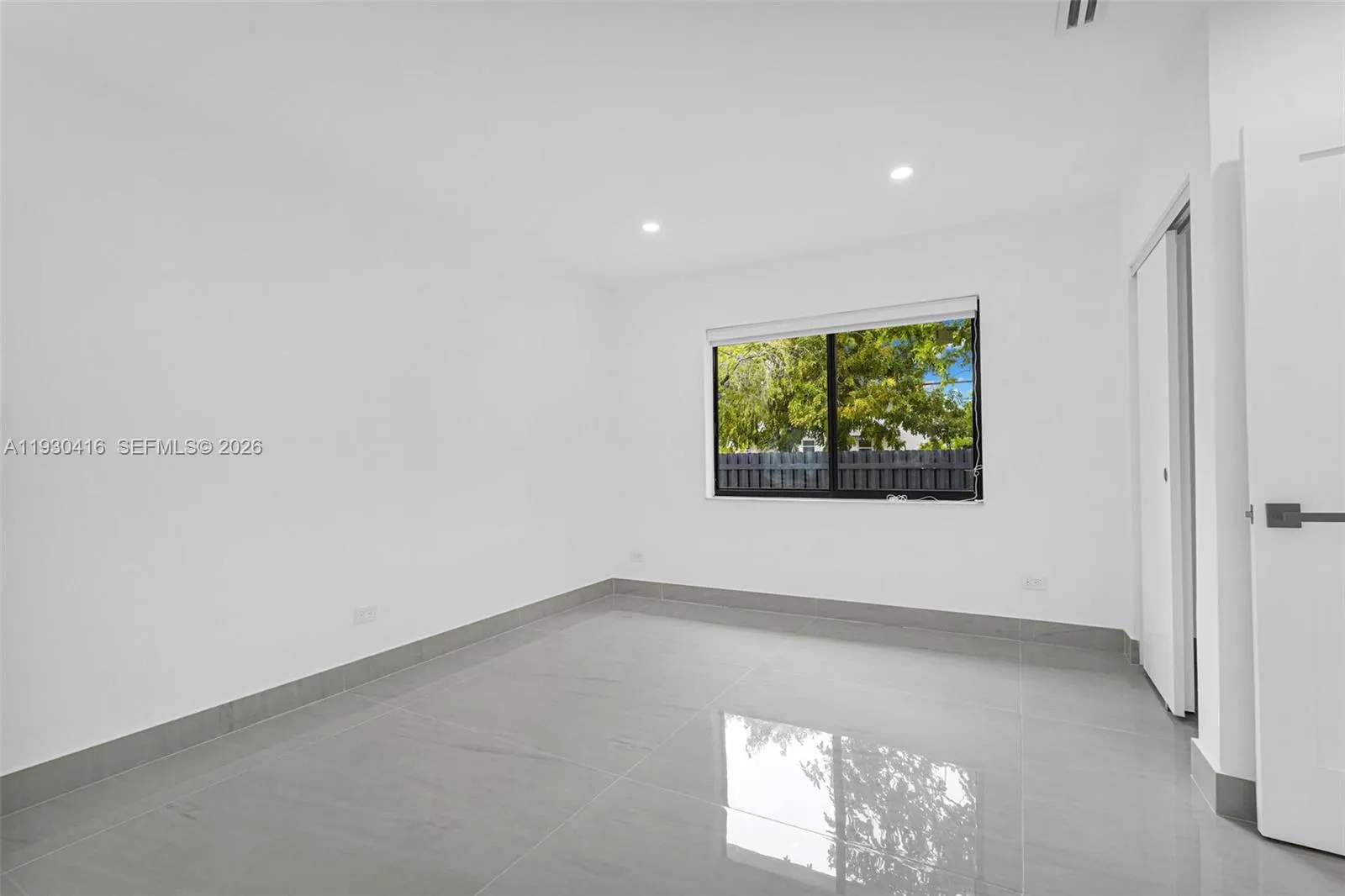 998 Sw 11th St, Miami, Florida 33129, Miami, Florida 33129, 5 Bedrooms Bedrooms, ,4 BathroomsBathrooms,Residential,For Sale,998 Sw 11th St, Miami, Florida 33129,A11930416