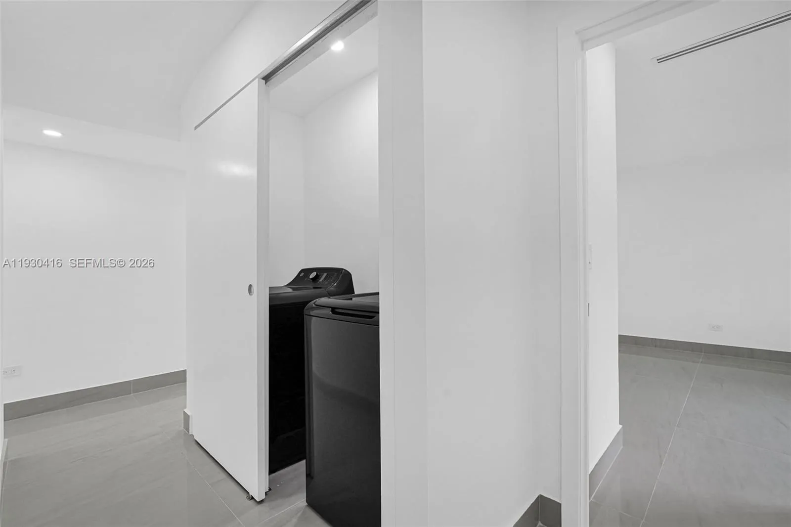 998 Sw 11th St, Miami, Florida 33129, Miami, Florida 33129, 5 Bedrooms Bedrooms, ,4 BathroomsBathrooms,Residential,For Sale,998 Sw 11th St, Miami, Florida 33129,A11930416