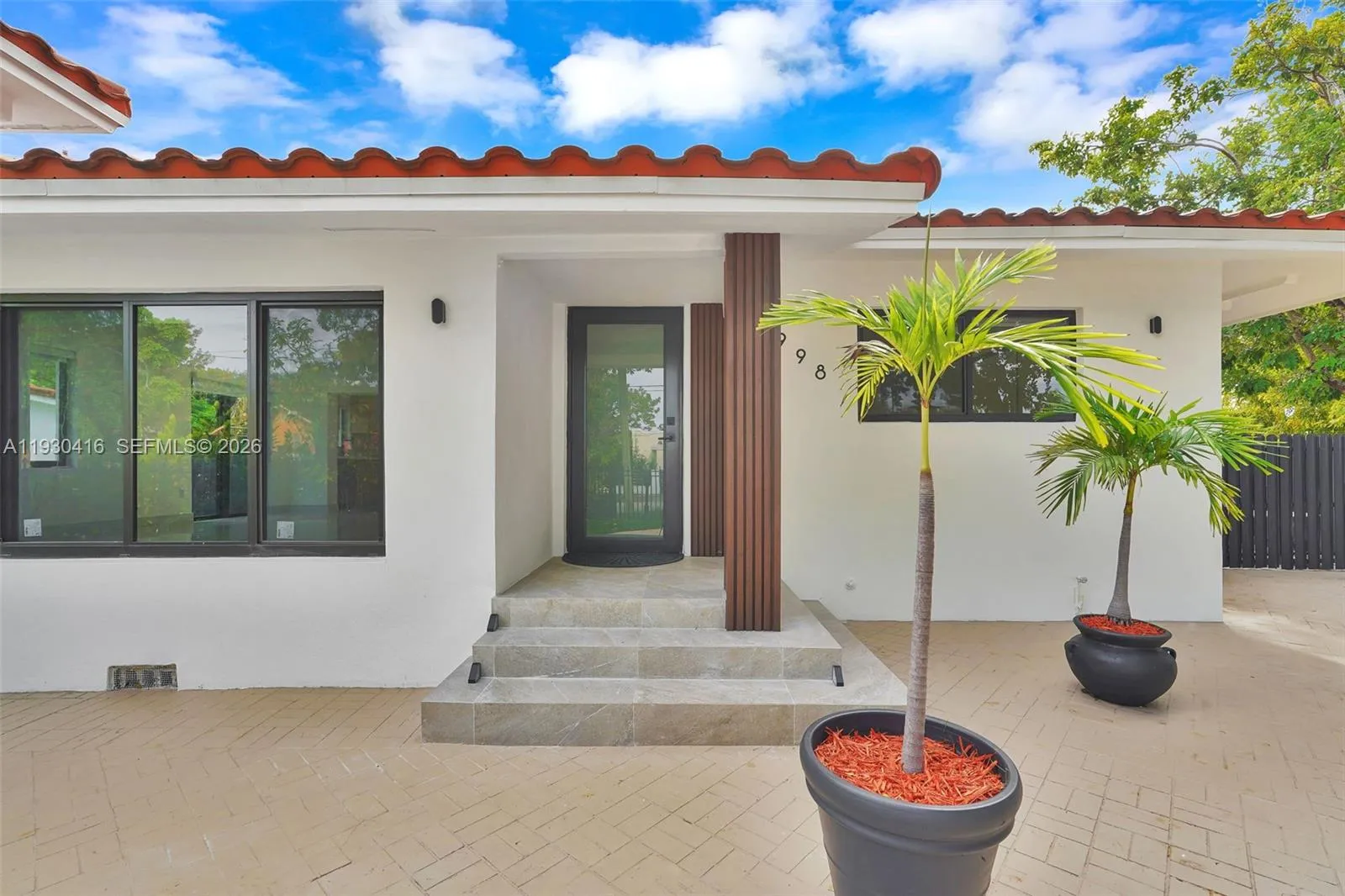 998 Sw 11th St, Miami, Florida 33129, Miami, Florida 33129, 5 Bedrooms Bedrooms, ,4 BathroomsBathrooms,Residential,For Sale,998 Sw 11th St, Miami, Florida 33129,A11930416