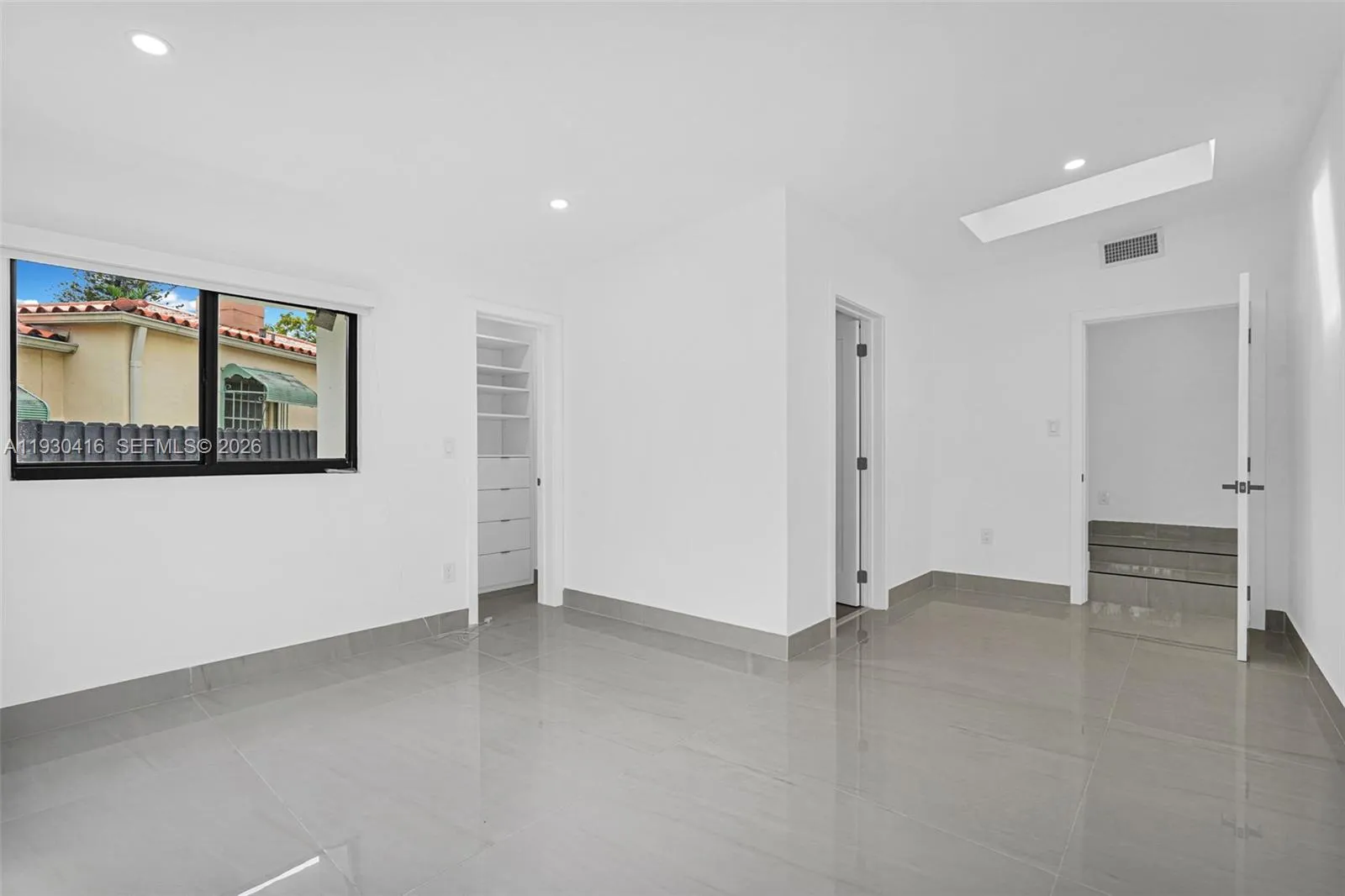 998 Sw 11th St, Miami, Florida 33129, Miami, Florida 33129, 5 Bedrooms Bedrooms, ,4 BathroomsBathrooms,Residential,For Sale,998 Sw 11th St, Miami, Florida 33129,A11930416
