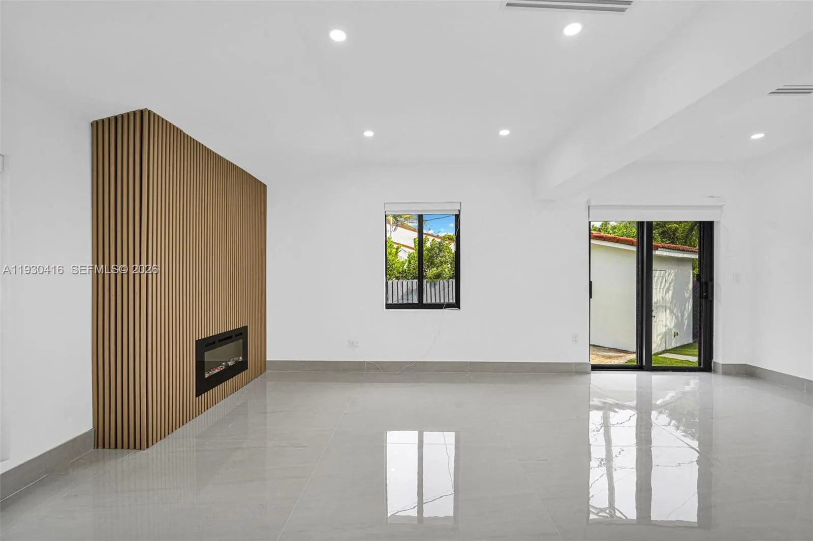 998 Sw 11th St, Miami, Florida 33129, Miami, Florida 33129, 5 Bedrooms Bedrooms, ,4 BathroomsBathrooms,Residential,For Sale,998 Sw 11th St, Miami, Florida 33129,A11930416