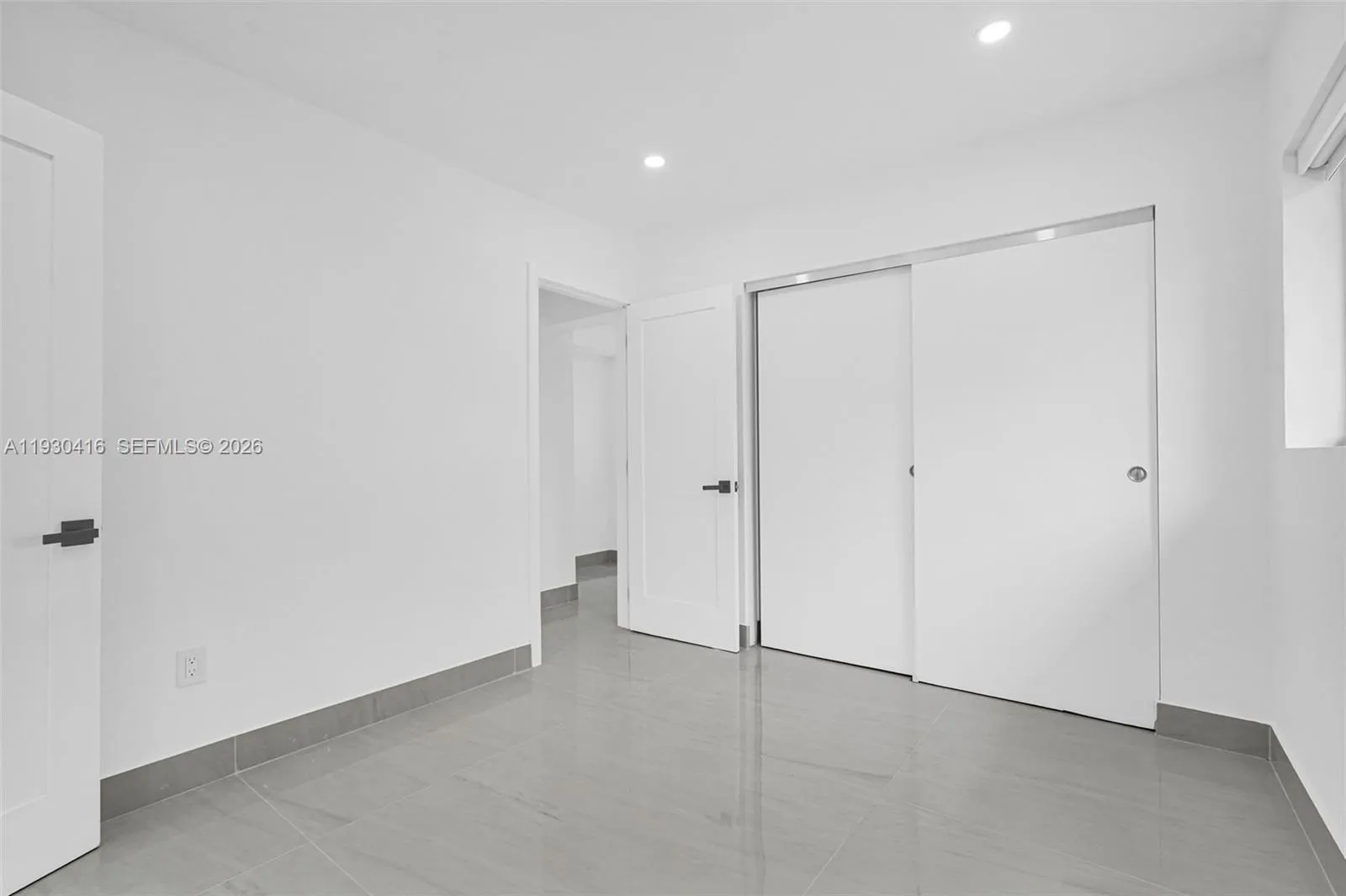 998 Sw 11th St, Miami, Florida 33129, Miami, Florida 33129, 5 Bedrooms Bedrooms, ,4 BathroomsBathrooms,Residential,For Sale,998 Sw 11th St, Miami, Florida 33129,A11930416