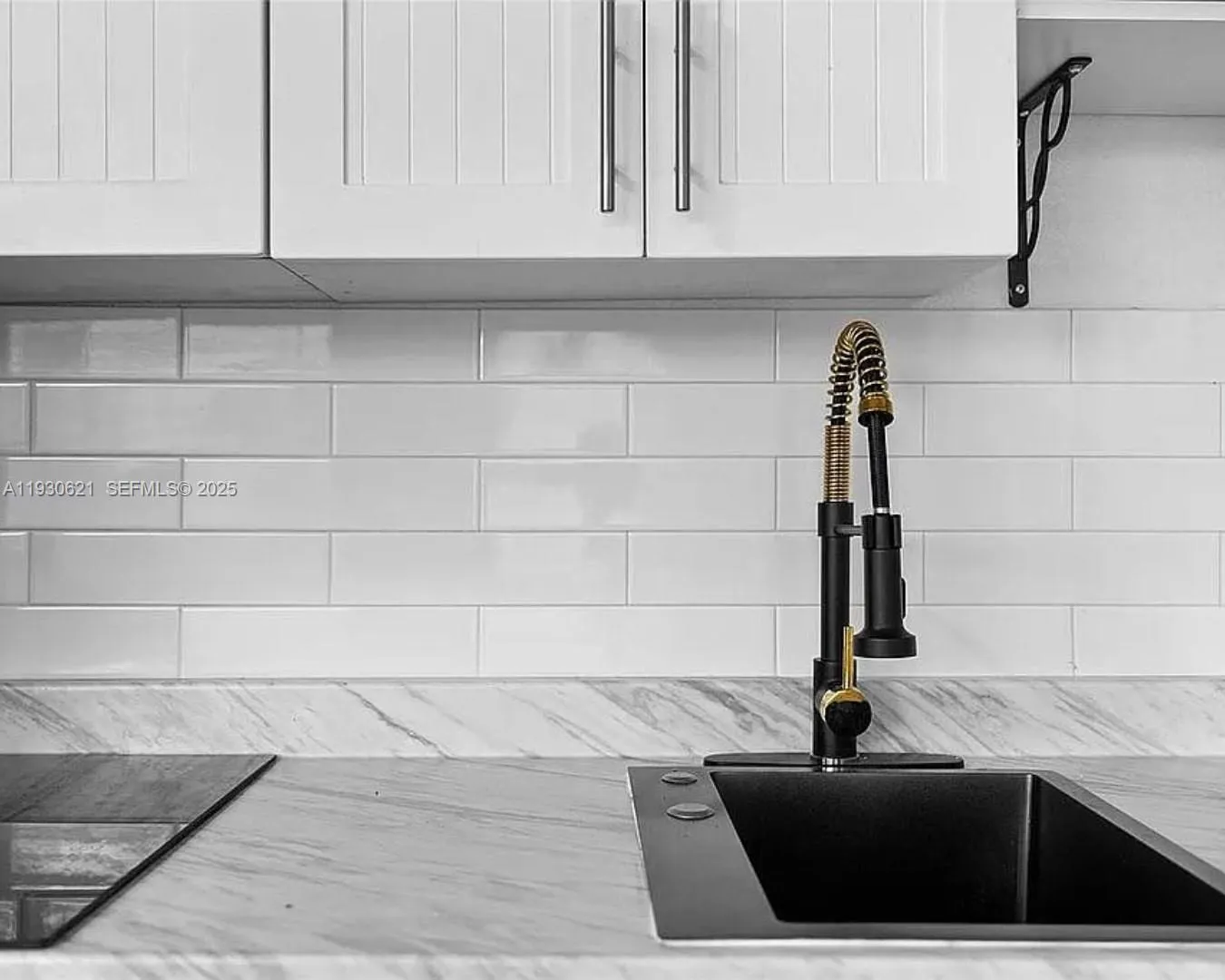 2822 Pine Tree Dr, Miami Beach, Florida 33140, Miami Beach, Florida 33140, ,Commercial Sale,For Sale,2822 Pine Tree Dr, Miami Beach, Florida 33140,A11930621