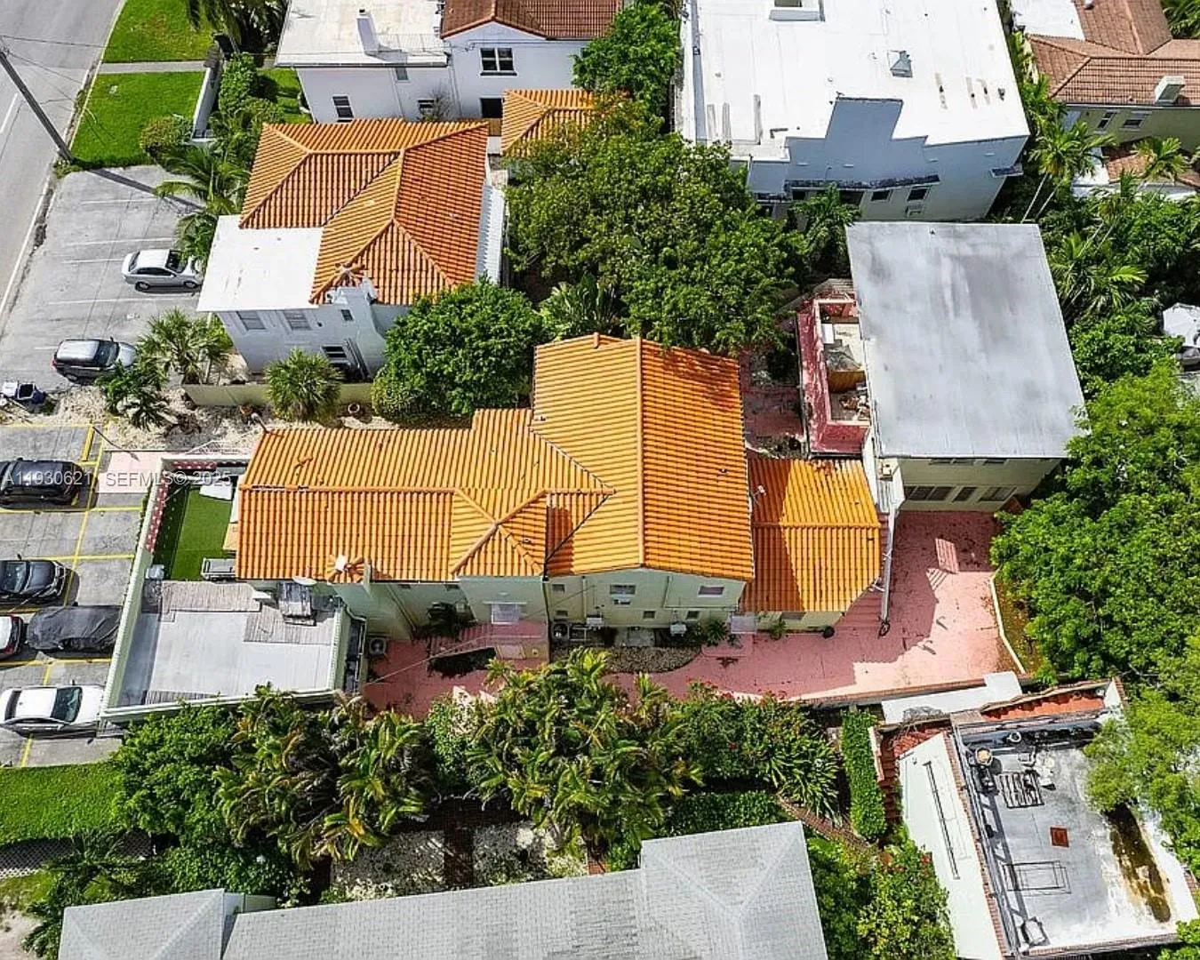 2822 Pine Tree Dr, Miami Beach, Florida 33140, Miami Beach, Florida 33140, ,Commercial Sale,For Sale,2822 Pine Tree Dr, Miami Beach, Florida 33140,A11930621