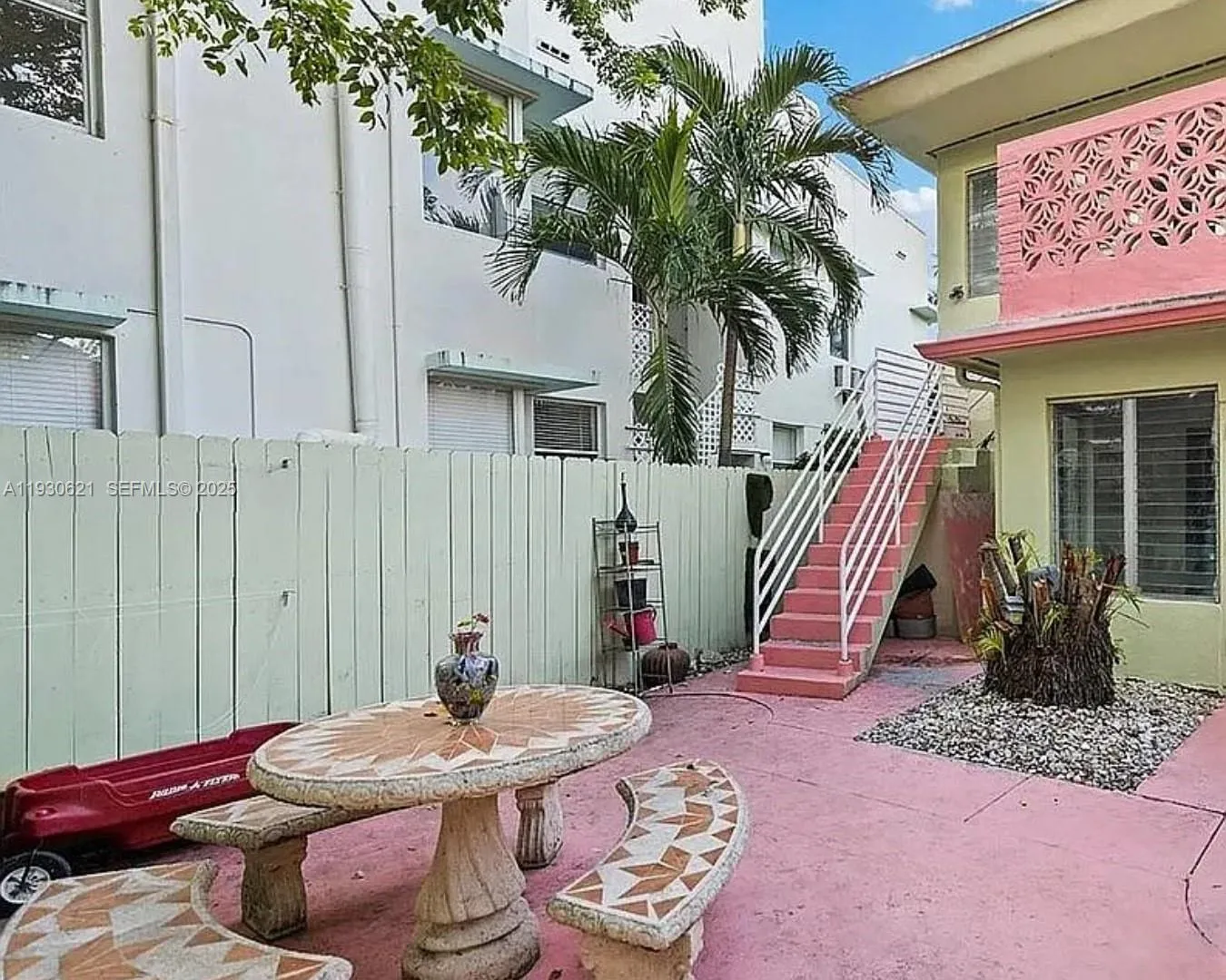 2822 Pine Tree Dr, Miami Beach, Florida 33140, Miami Beach, Florida 33140, ,Commercial Sale,For Sale,2822 Pine Tree Dr, Miami Beach, Florida 33140,A11930621
