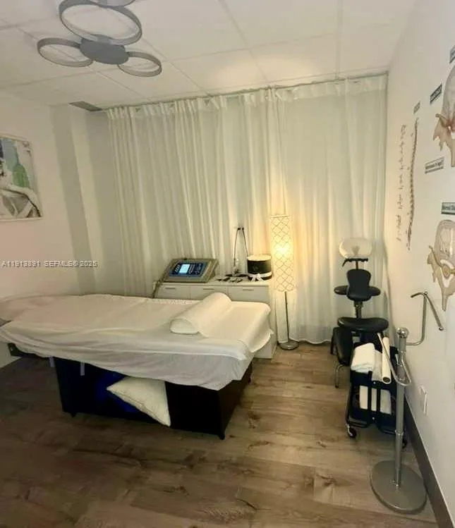 2500 E Hallandale Beach Blvd, Hallandale Beach, Fl, Hallandale Beach, Florida 33009, ,Business Opportunity,For Sale,2500 E Hallandale Beach Blvd, Hallandale Beach, Fl,A11913891