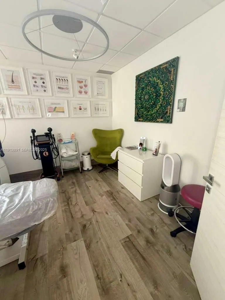 2500 E Hallandale Beach Blvd, Hallandale Beach, Fl, Hallandale Beach, Florida 33009, ,Business Opportunity,For Sale,2500 E Hallandale Beach Blvd, Hallandale Beach, Fl,A11913891