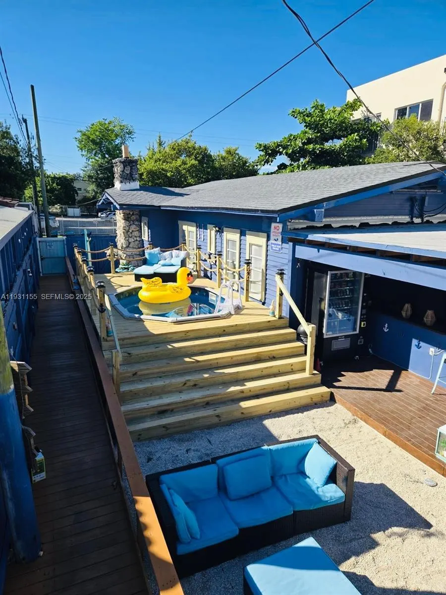 1535 Sw 2nd St, Miami, Florida 33135, Miami, Florida 33135, ,Residential Income,For Sale,1535 Sw 2nd St, Miami, Florida 33135,A11931155