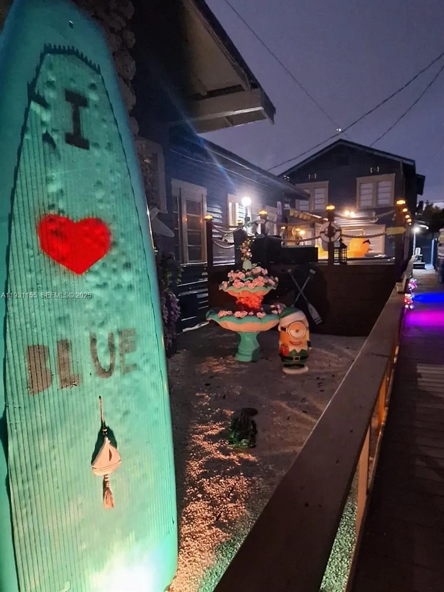 1535 Sw 2nd St, Miami, Florida 33135, Miami, Florida 33135, ,Residential Income,For Sale,1535 Sw 2nd St, Miami, Florida 33135,A11931155