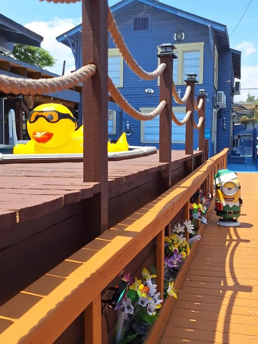 1535 Sw 2nd St, Miami, Florida 33135, Miami, Florida 33135, ,Residential Income,For Sale,1535 Sw 2nd St, Miami, Florida 33135,A11931155