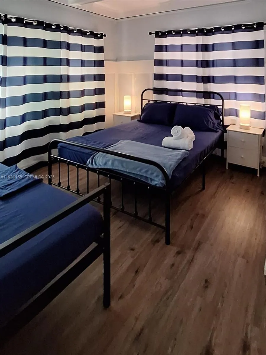 1535 Sw 2nd St, Miami, Florida 33135, Miami, Florida 33135, ,Residential Income,For Sale,1535 Sw 2nd St, Miami, Florida 33135,A11931155