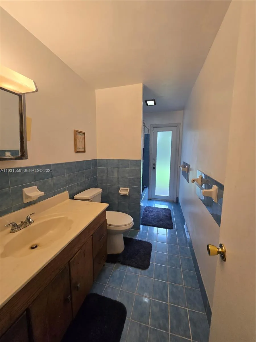 1131 Nw 43rd Ave, Lauderhill, Florida 33313, Lauderhill, Florida 33313, 4 Bedrooms Bedrooms, ,2 BathroomsBathrooms,Residential,For Sale,1131 Nw 43rd Ave, Lauderhill, Florida 33313,A11931558