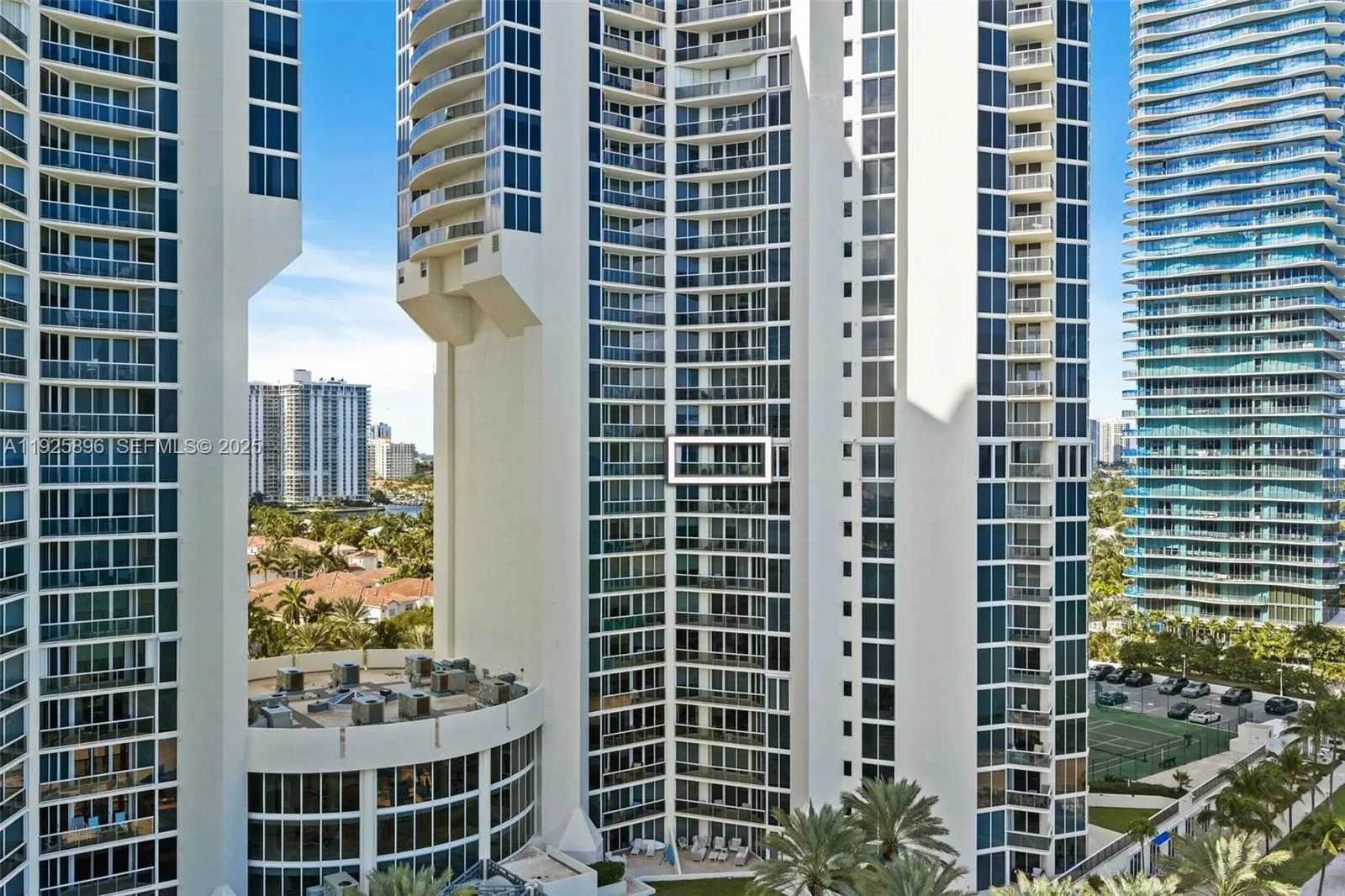 19333 E Collins Ave 1402, Sunny Isles Beach, Flori, Sunny Isles Beach, Florida 33160, 2 Bedrooms Bedrooms, ,2 BathroomsBathrooms,Residential,For Sale,19333 E Collins Ave 1402, Sunny Isles Beach, Flori,A11925896
