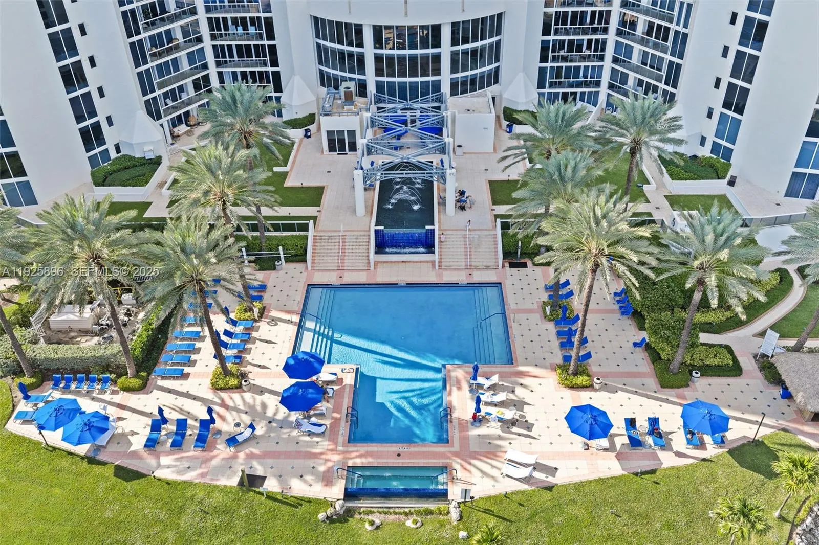 19333 E Collins Ave 1402, Sunny Isles Beach, Flori, Sunny Isles Beach, Florida 33160, 2 Bedrooms Bedrooms, ,2 BathroomsBathrooms,Residential,For Sale,19333 E Collins Ave 1402, Sunny Isles Beach, Flori,A11925896