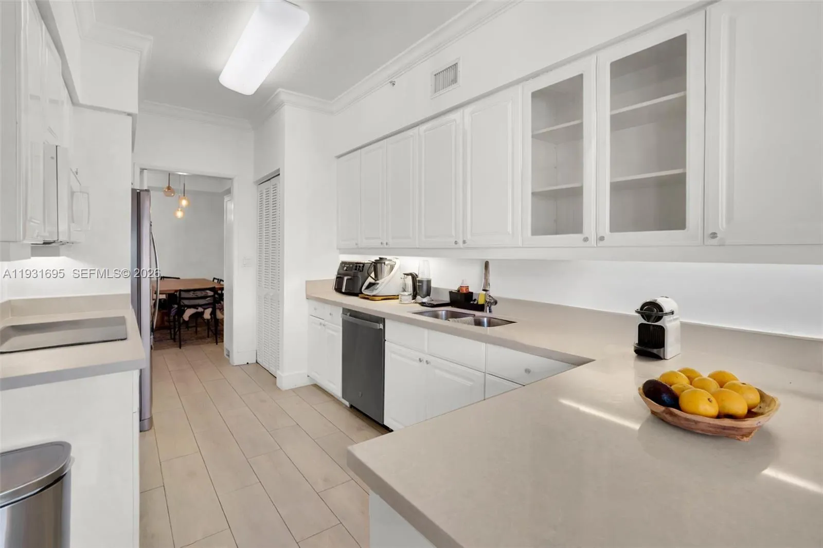 735 Crandon Blvd 503, Key Biscayne, Florida 33149, Key Biscayne, Florida 33149, 3 Bedrooms Bedrooms, ,3 BathroomsBathrooms,Residential Lease,For Rent,735 Crandon Blvd 503, Key Biscayne, Florida 33149,A11931695