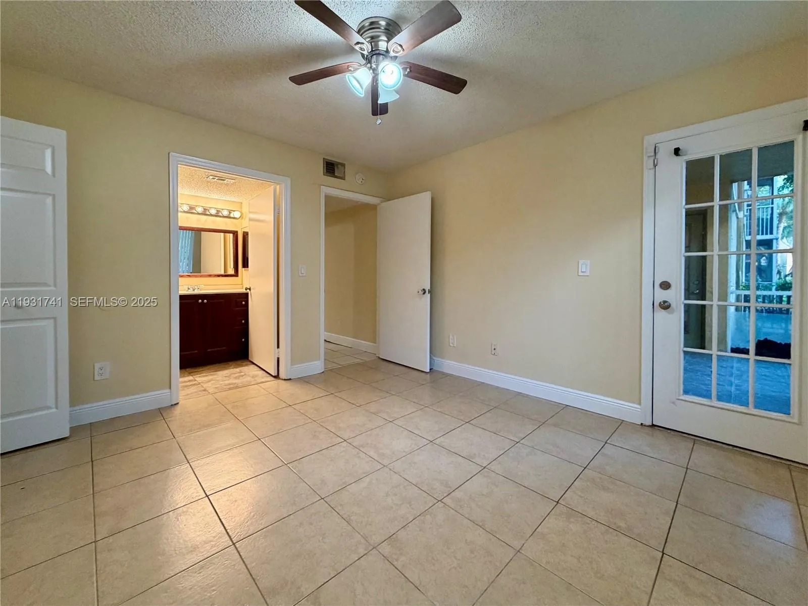 4035 W Mcnab Rd F101, Pompano Beach, Florida 33069, Pompano Beach, Florida 33069, 3 Bedrooms Bedrooms, ,2 BathroomsBathrooms,Residential Lease,For Rent,4035 W Mcnab Rd F101, Pompano Beach, Florida 33069,A11931741