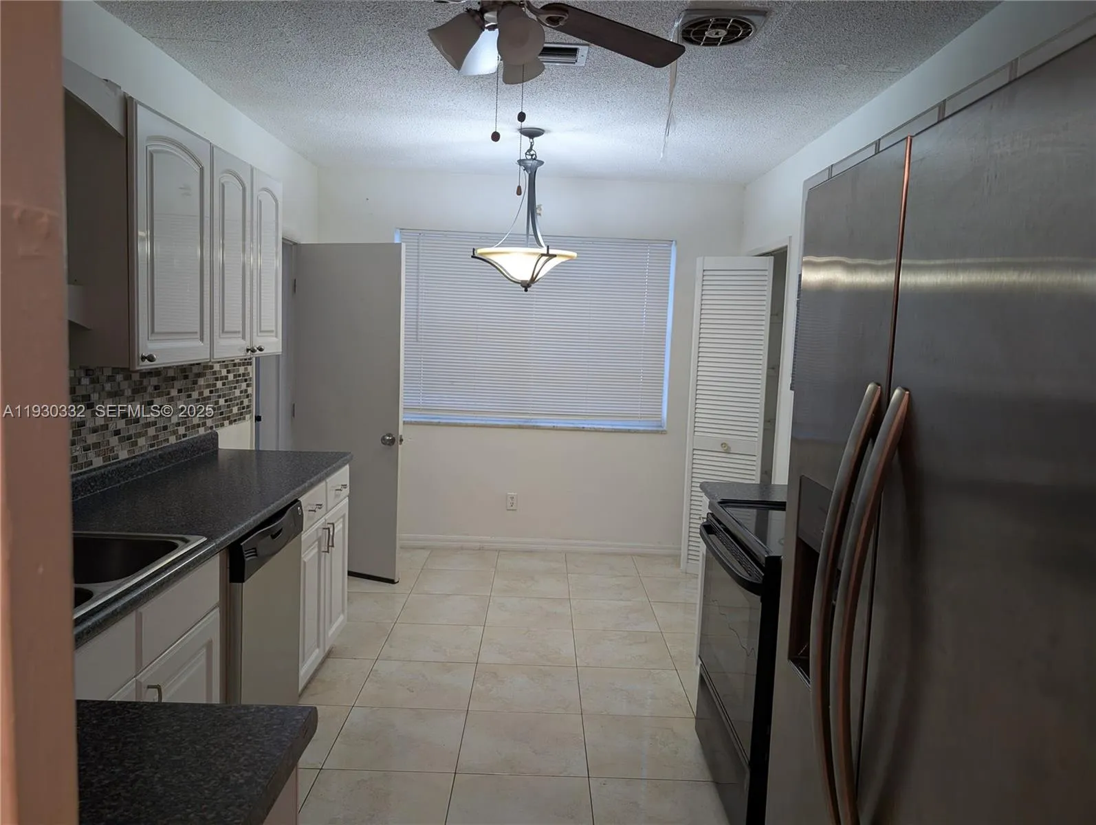 4550 Nw 43rd St, Lauderdale Lakes, Florida 33319, Lauderdale Lakes, Florida 33319, 2 Bedrooms Bedrooms, ,2 BathroomsBathrooms,Residential Lease,For Rent,4550 Nw 43rd St, Lauderdale Lakes, Florida 33319,A11930332