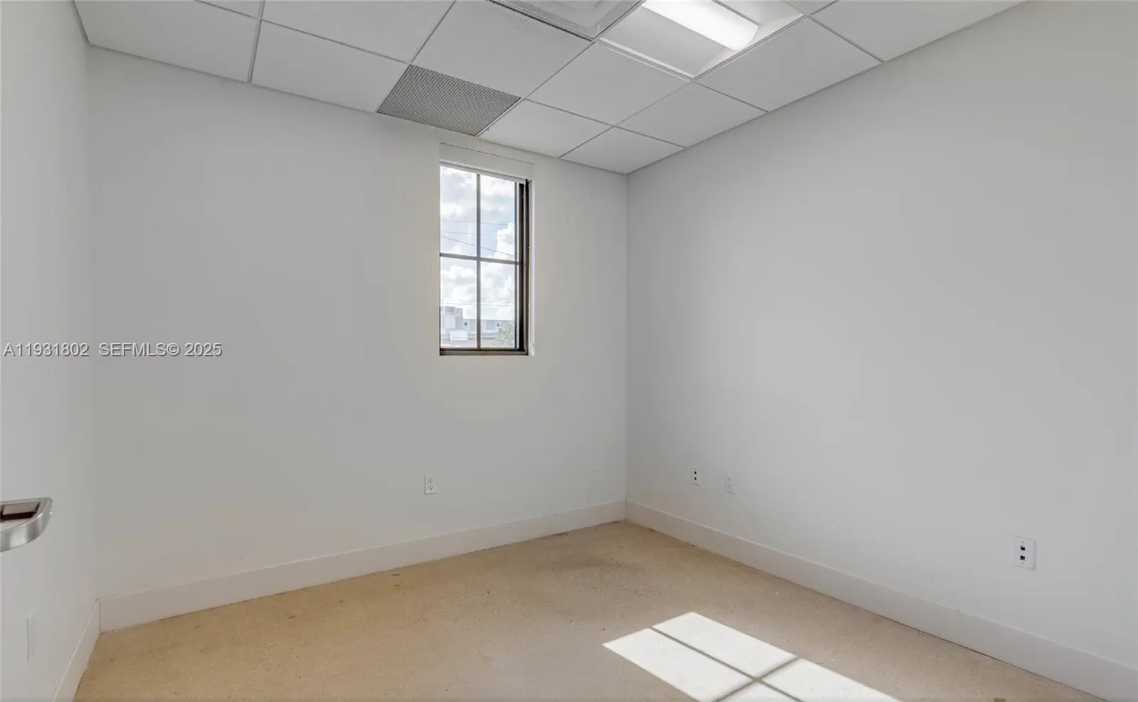 6900 Sw 80th St, Miami, Florida 33143, Miami, Florida 33143, ,Commercial Sale,For Sale,6900 Sw 80th St, Miami, Florida 33143,A11931802