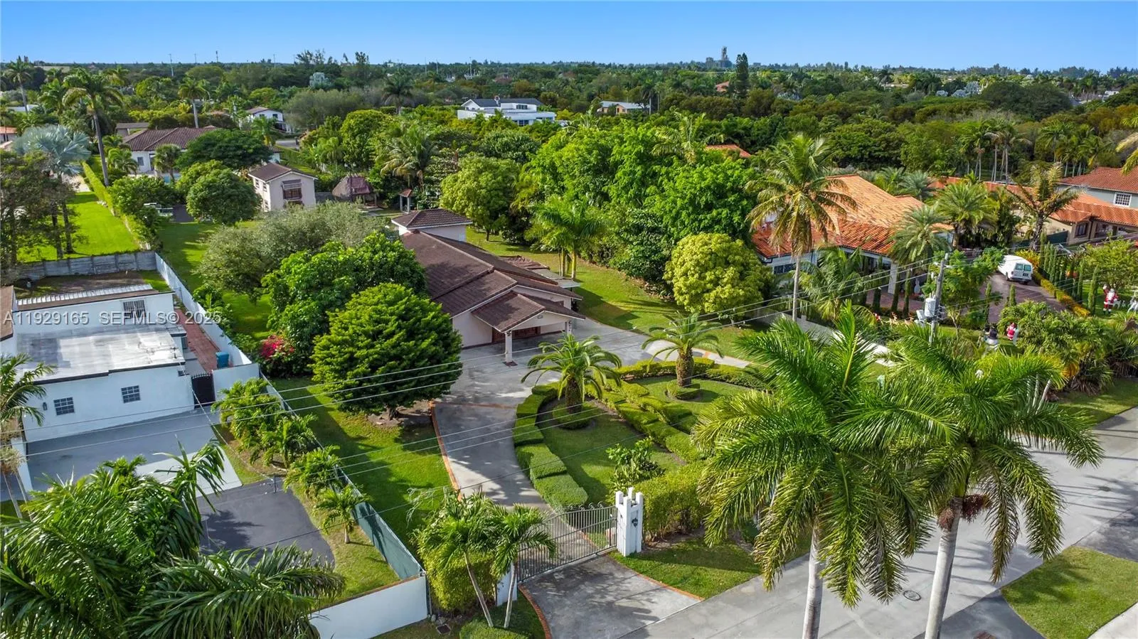 300 Sw 123rd Ave, Miami, Florida 33184, Miami, Florida 33184, 4 Bedrooms Bedrooms, ,2 BathroomsBathrooms,Residential,For Sale,300 Sw 123rd Ave, Miami, Florida 33184,A11929165