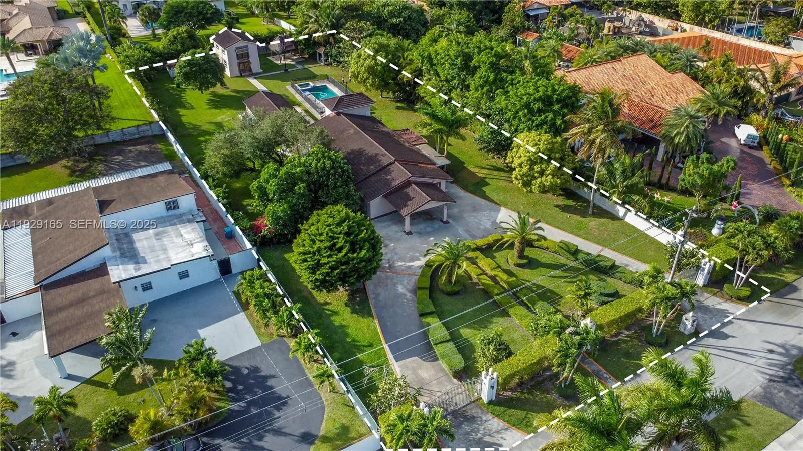 300 Sw 123rd Ave, Miami, Florida 33184, Miami, Florida 33184, 4 Bedrooms Bedrooms, ,2 BathroomsBathrooms,Residential,For Sale,300 Sw 123rd Ave, Miami, Florida 33184,A11929165