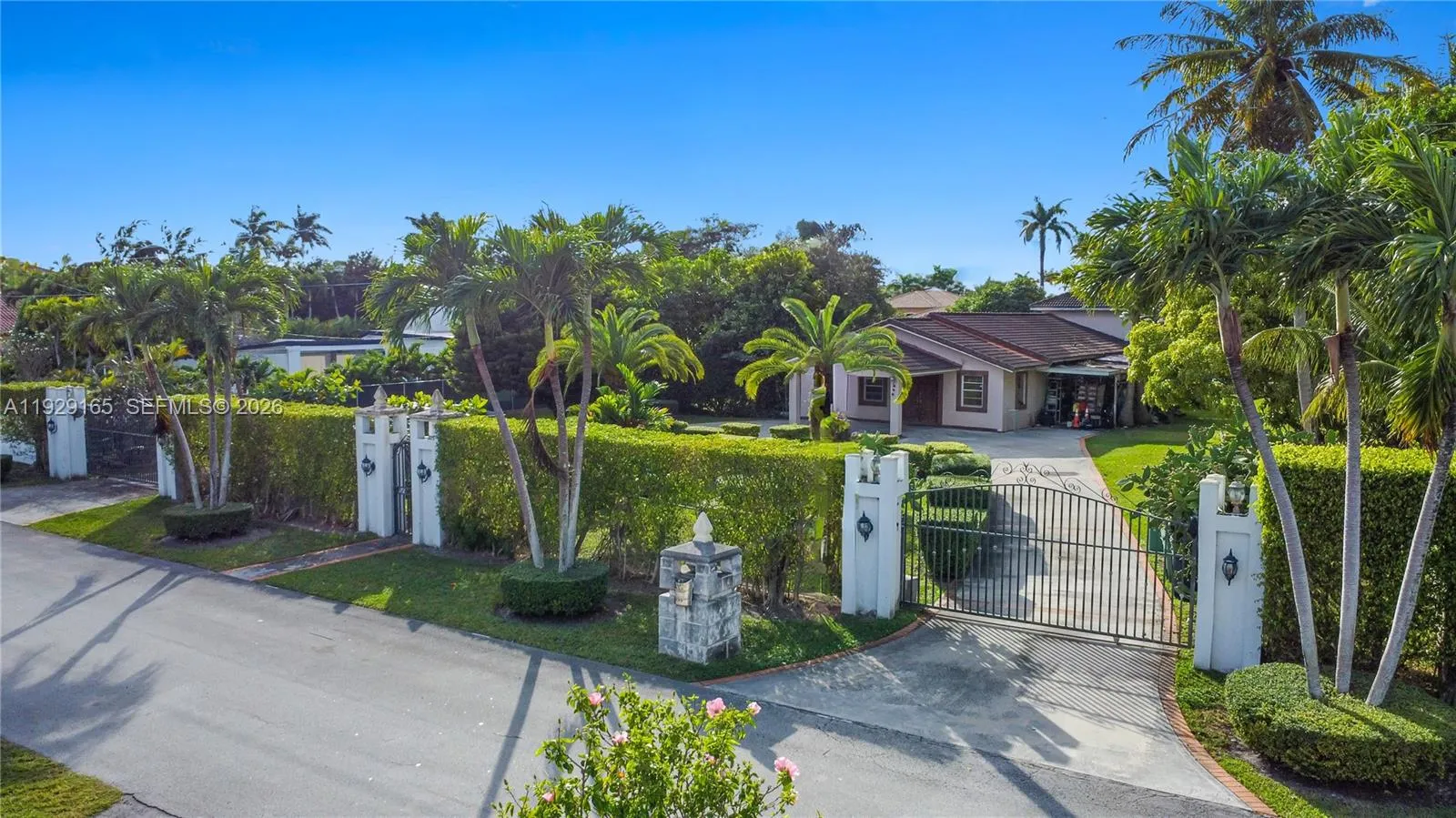 300 Sw 123rd Ave, Miami, Florida 33184, Miami, Florida 33184, 4 Bedrooms Bedrooms, ,2 BathroomsBathrooms,Residential,For Sale,300 Sw 123rd Ave, Miami, Florida 33184,A11929165
