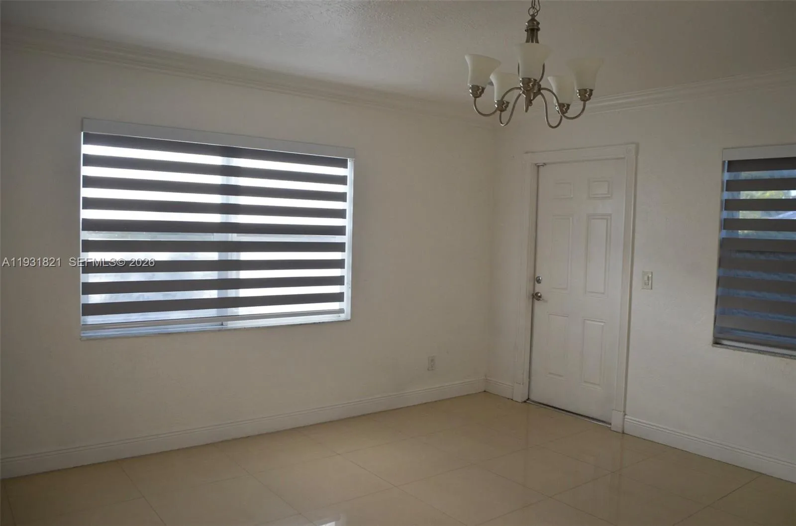 10840 Westwood Lake Dr 0, Miami, Florida 33165, Miami, Florida 33165, 3 Bedrooms Bedrooms, ,2 BathroomsBathrooms,Residential Lease,For Rent,10840 Westwood Lake Dr 0, Miami, Florida 33165,A11931821